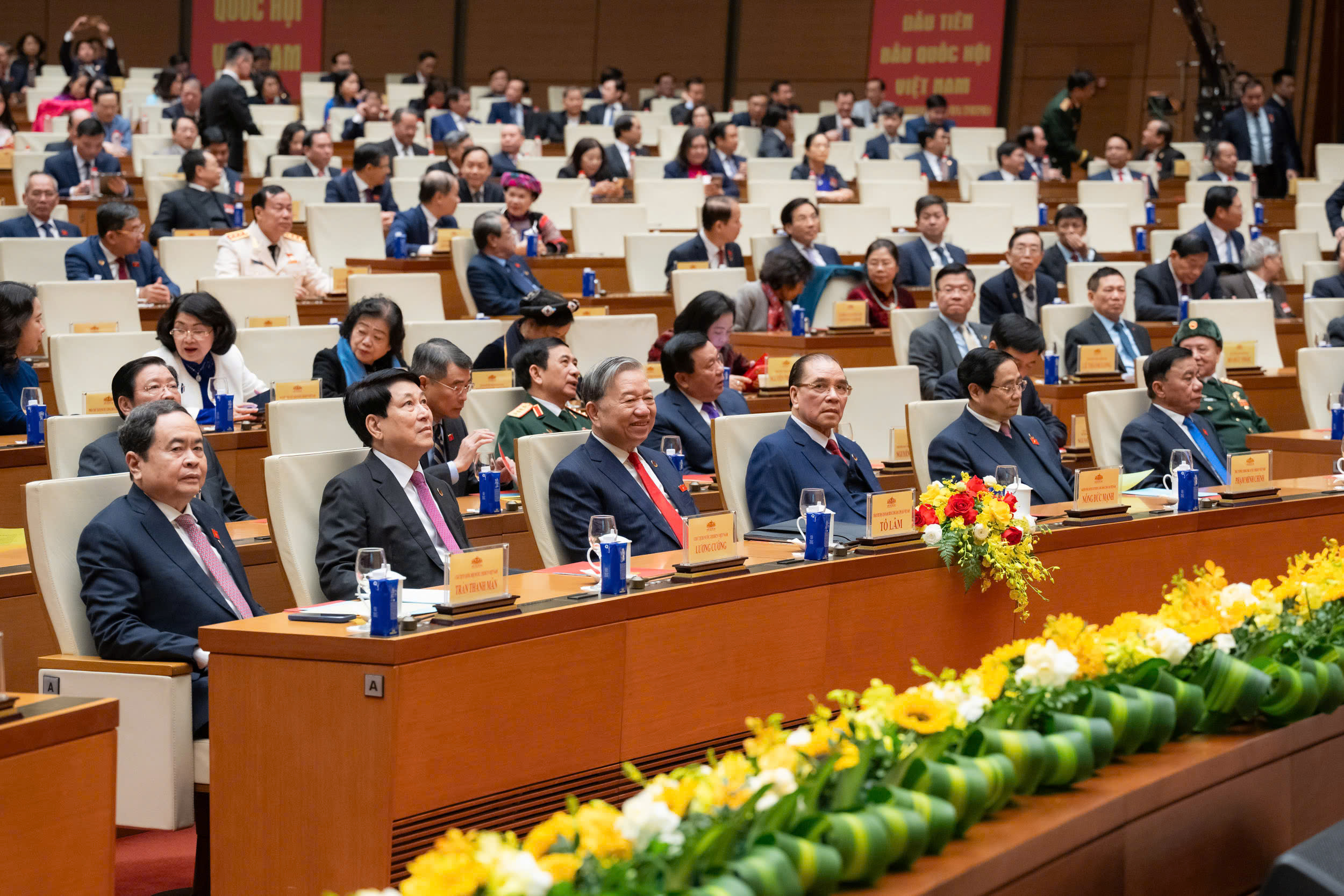 Trong hoàn cảnh nào, Quốc hội đều xứng đáng là cơ quan đại biểu cao nhất của nhân dân- Ảnh 3. Trong hoàn cảnh nào, Quốc hội đều xứng đáng là cơ quan đại biểu cao nhất của nhân dân- Ảnh 3.