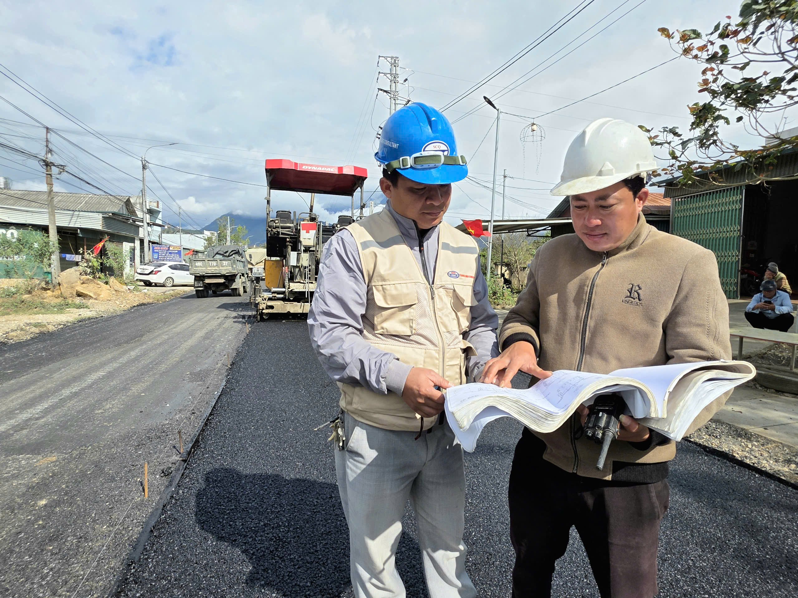 Lai Ch&acirc;u tăng tốc sửa chữa quốc lộ 32, bảo đảm giao th&ocirc;ng dịp Tết Nguy&ecirc;n đ&aacute;n- Ảnh 4.
