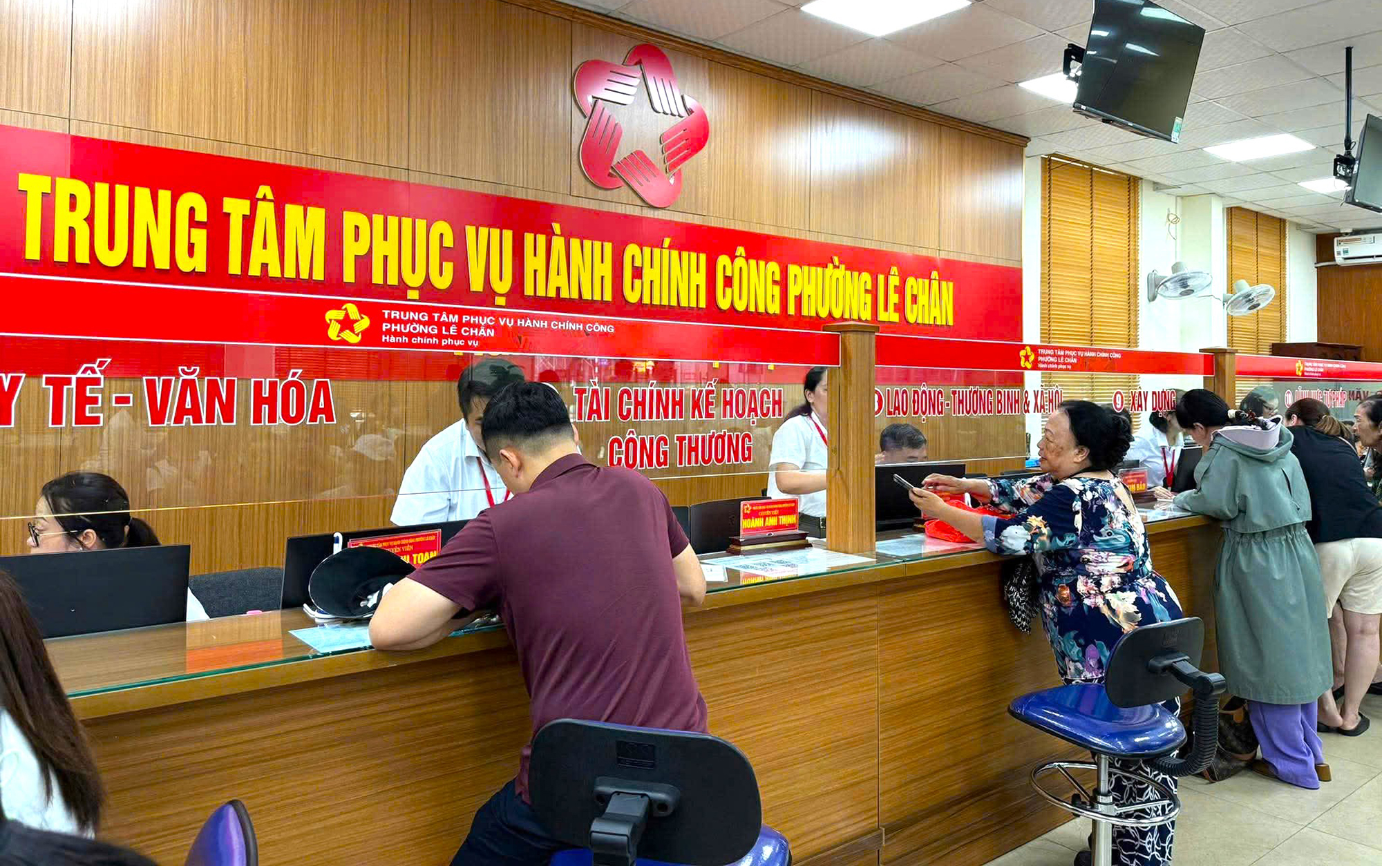 Thay đổi g&igrave; khi cấp x&atilde; được trao nhiều quyền?- Ảnh 2.