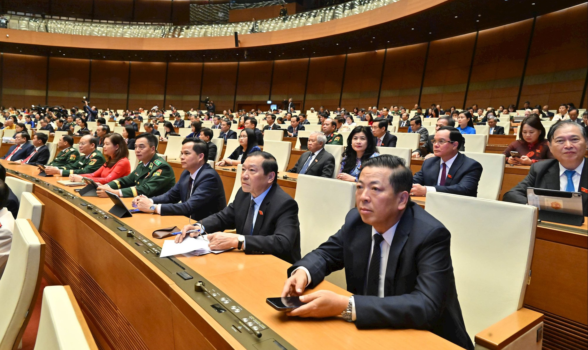 Tư duy l&agrave;m luật chuyển từ quản l&yacute; sang kiến tạo- Ảnh 1.