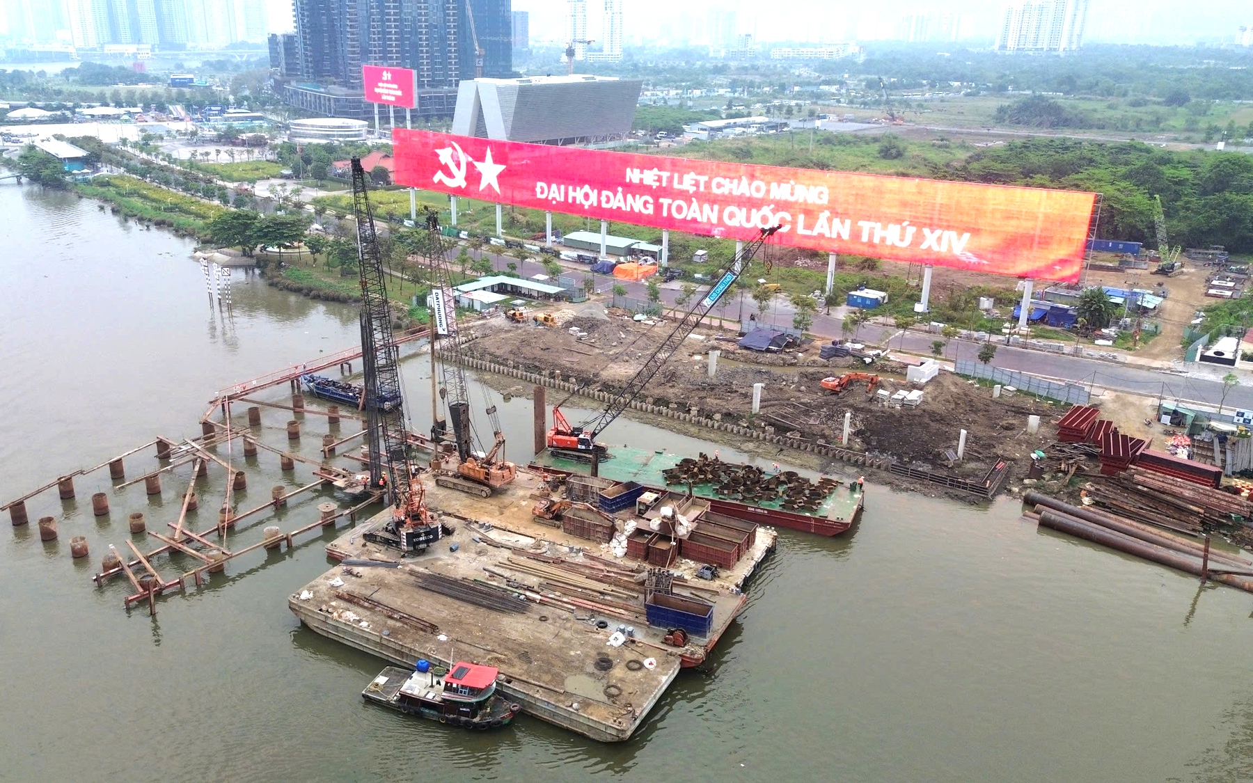 Cầu đi bộ ngh&igrave;n tỷ đồng qua s&ocirc;ng S&agrave;i G&ograve;n thi c&ocirc;ng đến đ&acirc;u?