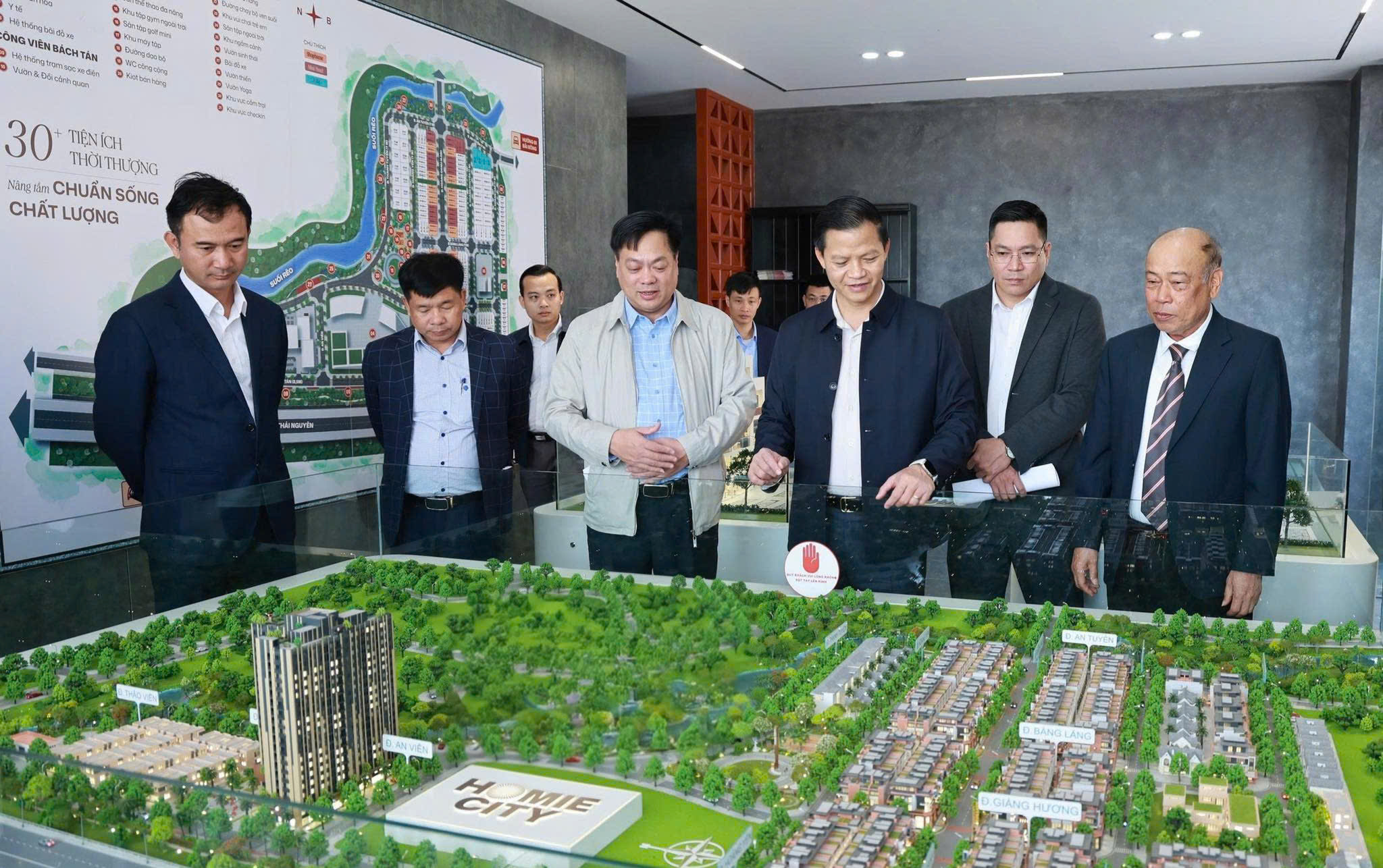 Cơ chế "luồng xanh" giúp Thái Nguyên rút ngắn thời gian đầu tư xây dựng- Ảnh 5. Cơ chế "luồng xanh" giúp Thái Nguyên rút ngắn thời gian đầu tư xây dựng- Ảnh 5.