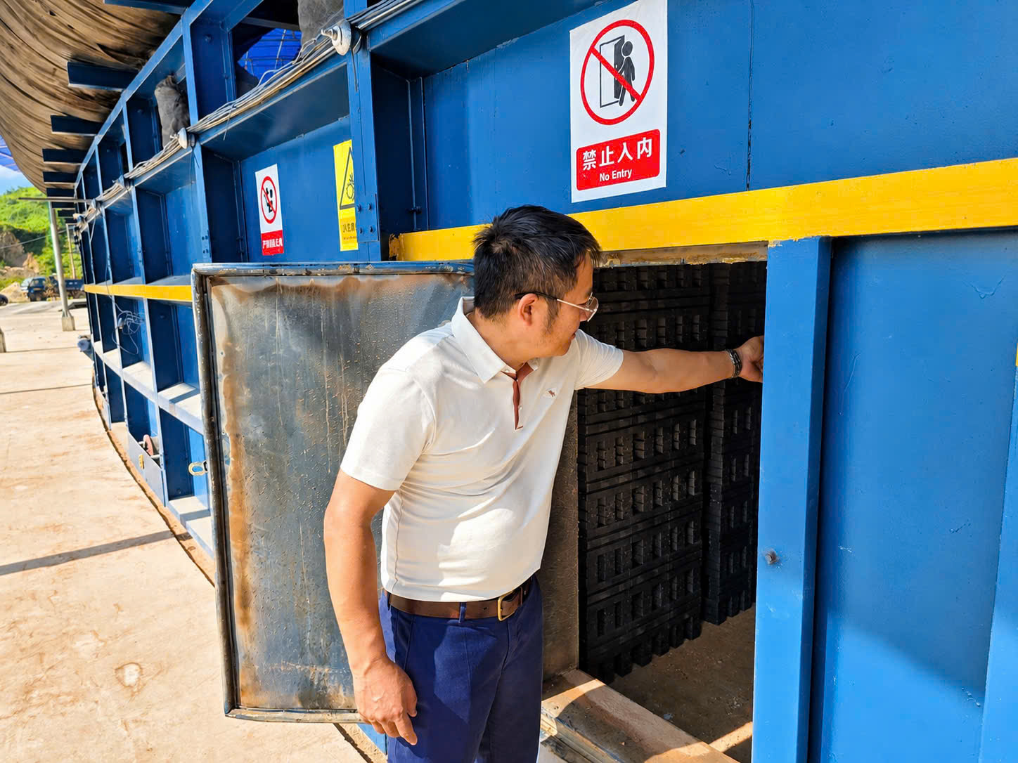 H&igrave;nh ảnh nh&agrave; m&aacute;y gạch c&ocirc;ng nghệ tự động h&oacute;a ở v&ugrave;ng cao Lai Ch&acirc;u- Ảnh 15.