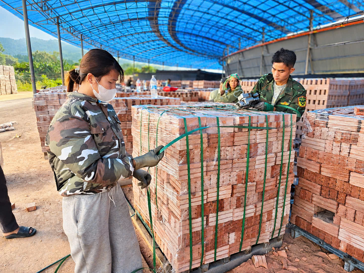 H&igrave;nh ảnh nh&agrave; m&aacute;y gạch c&ocirc;ng nghệ tự động h&oacute;a ở v&ugrave;ng cao Lai Ch&acirc;u- Ảnh 21.
