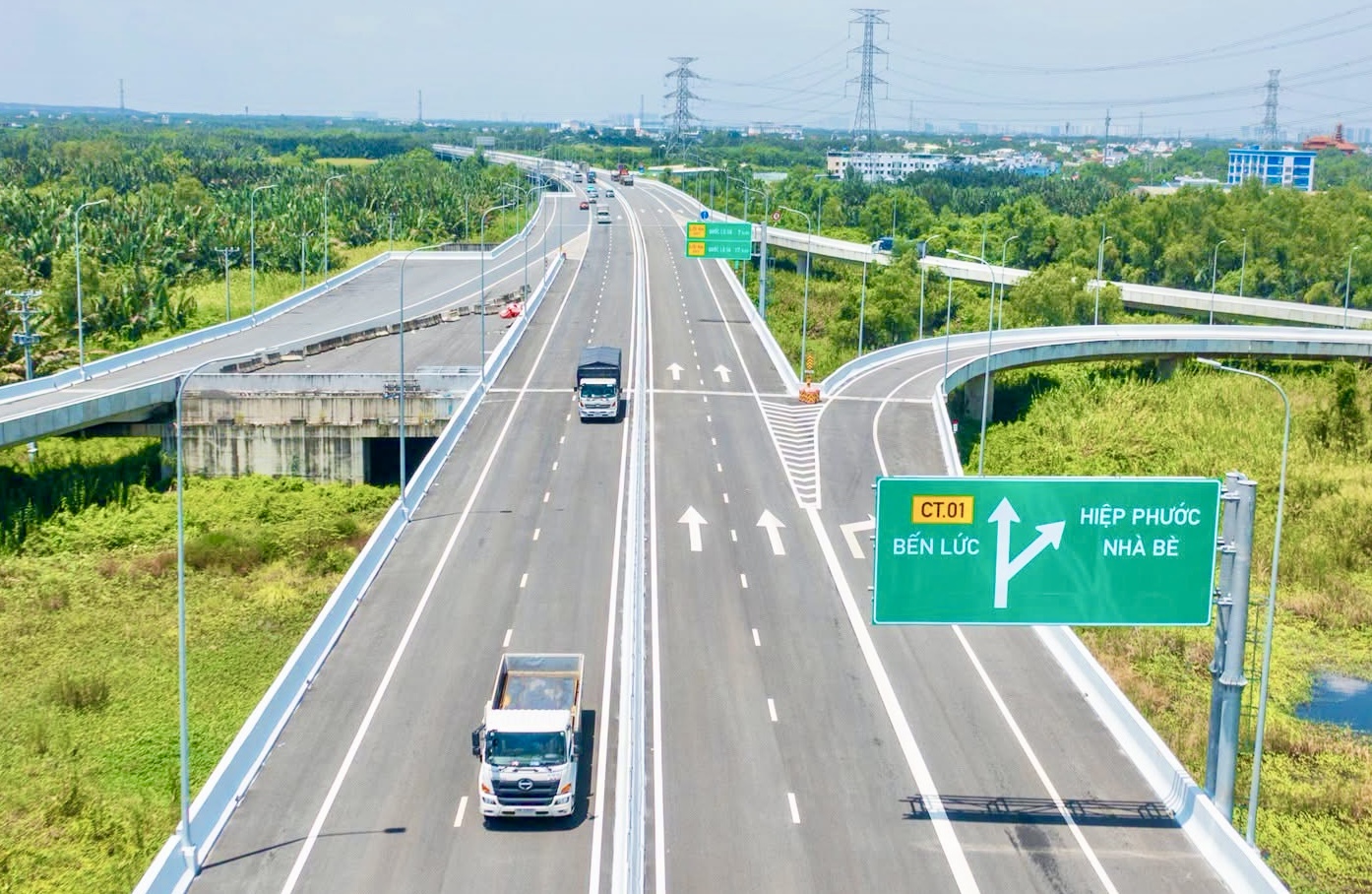 B&agrave;i cuối: Cao tốc Bến Lức - Long Th&agrave;nh mở đường định h&igrave;nh h&agrave;nh lang logistics Đ&ocirc;ng - T&acirc;y- Ảnh 1.