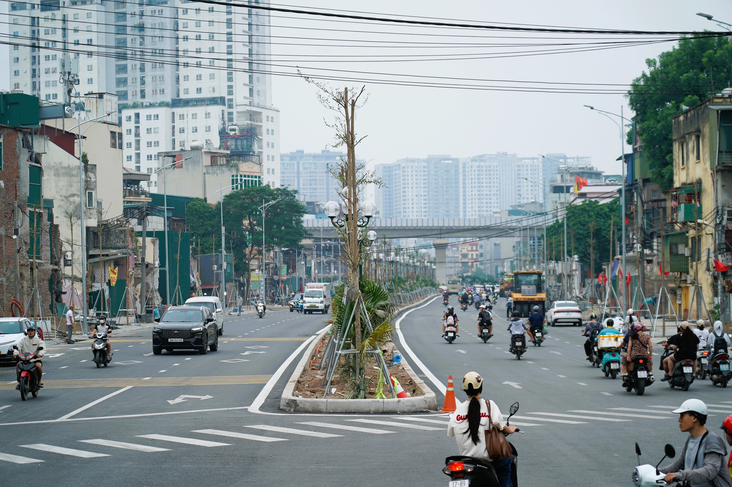 H&agrave; Nội: Ng&agrave;y đầu th&ocirc;ng xe kỹ thuật 4 đoạn V&agrave;nh đai 2,5- Ảnh 10.