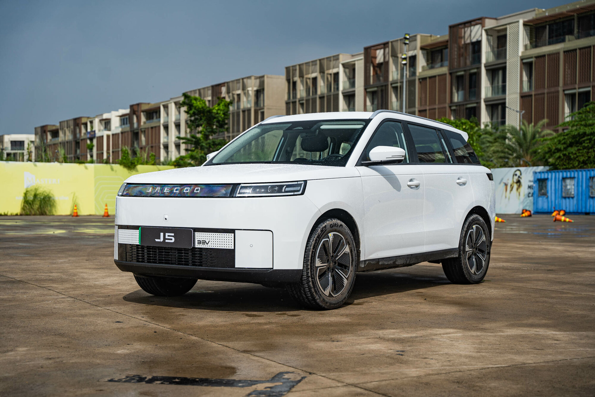 600 triệu đồng, chọn Jaecoo J5 BEV hay BYD Sealion 5? - Ảnh 1.