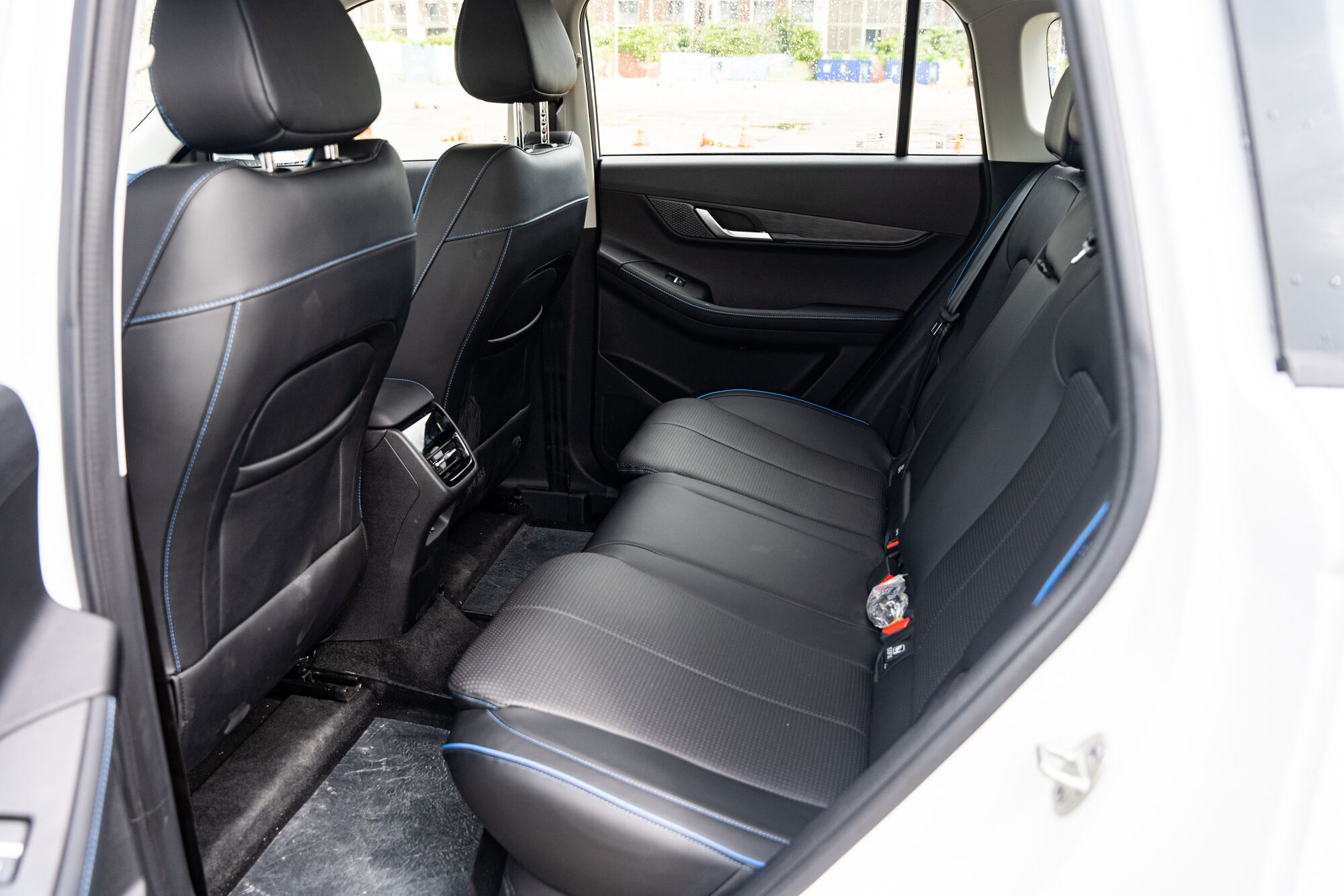 600 triệu đồng, chọn Jaecoo J5 BEV hay BYD Sealion 5? - Ảnh 6.