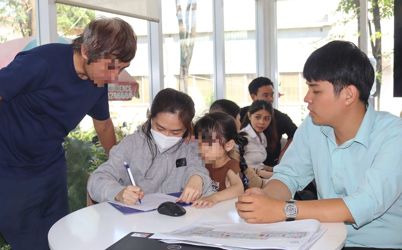 Đồng Nai đẩy nhanh tiến độ hàng chục dự án nhà ở xã hội, nhiều nơi công bố giá bán - Ảnh 2.