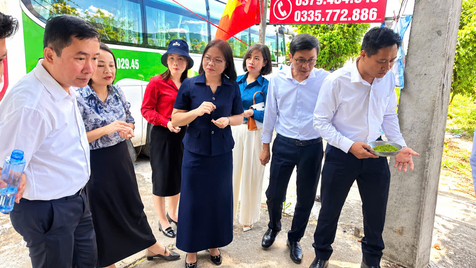 Về Tú Lệ, xem người Thái giữ nghề làm cốm truyền thống, lưu hương vị núi rừng- Ảnh 14.