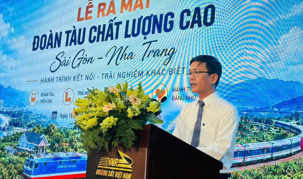 Ra mắt đo&agrave;n t&agrave;u du lịch chất lượng cao tuyến S&agrave;i G&ograve;n - Nha Trang - Ảnh 4.