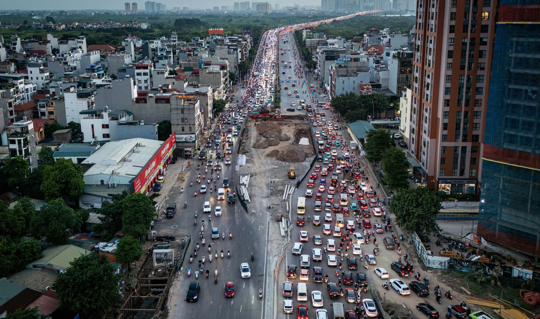 H&agrave; Nội: R&uacute;t ngắn 12 - 14 th&aacute;ng triển khai đường tr&ecirc;n cao Cổ Linh, kỳ vọng giảm &ugrave;n tắc- Ảnh 1.