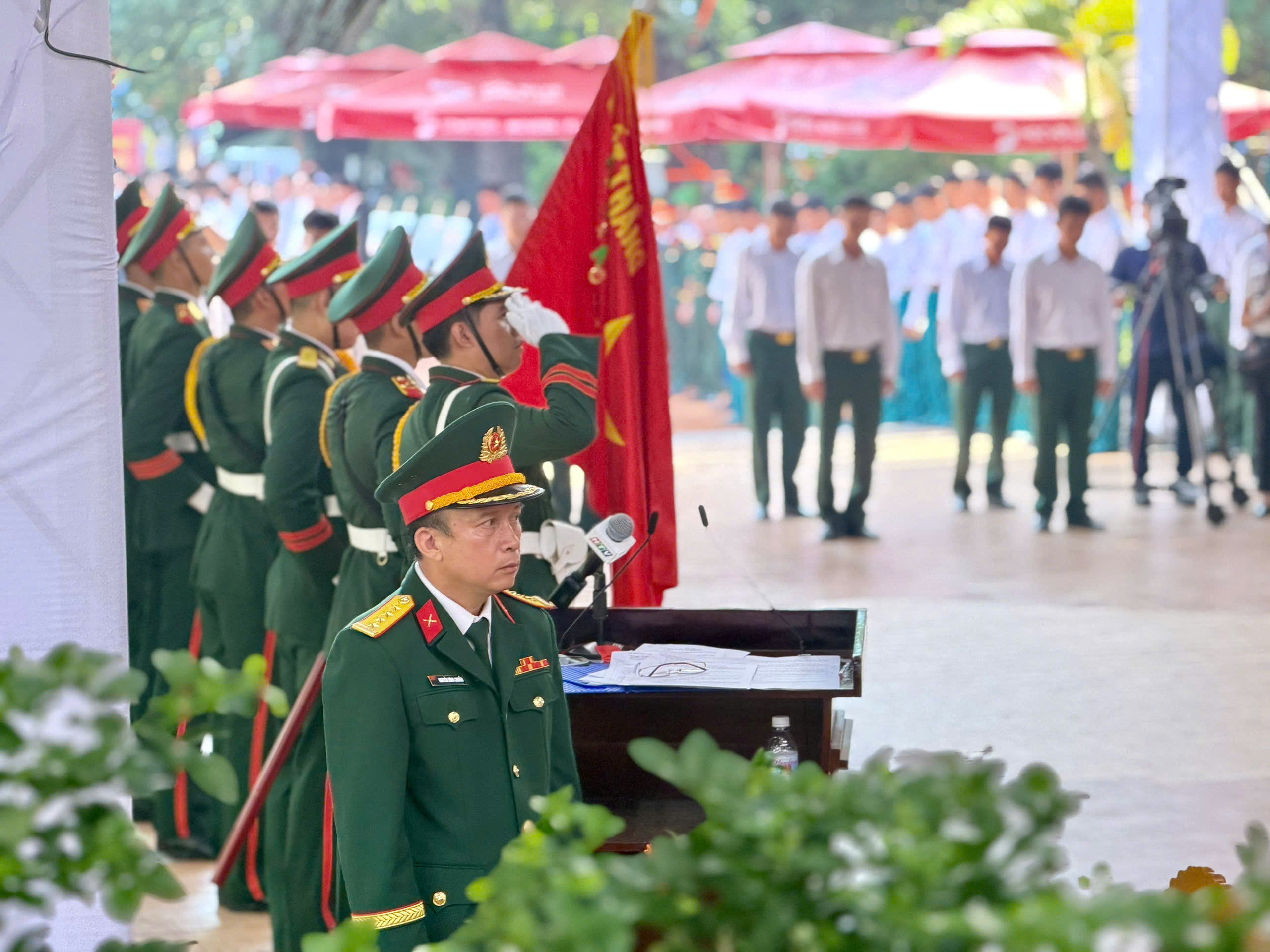 TP.HCM tổng duyệt lễ truy điệu, an t&aacute;ng 731 h&agrave;i cốt liệt sĩ - Ảnh 4.