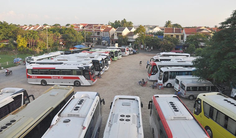 Đà Nẵng lấy ý kiến về việc tổ chức và quản lý vị trí đỗ xe hợp đồng trong nội thành- Ảnh 1.