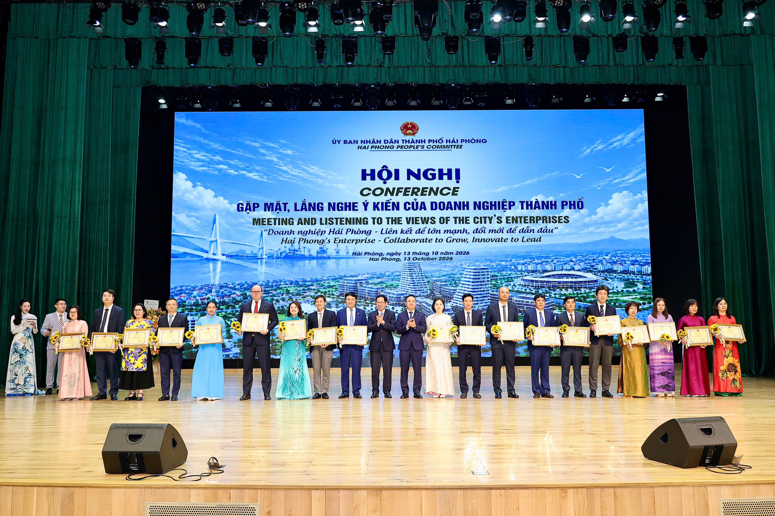 Hải Ph&ograve;ng đồng h&agrave;nh c&ugrave;ng doanh nghiệp, chuyển từ tư duy quản l&yacute; sang kiến tạo  phục vụ - Ảnh 6.