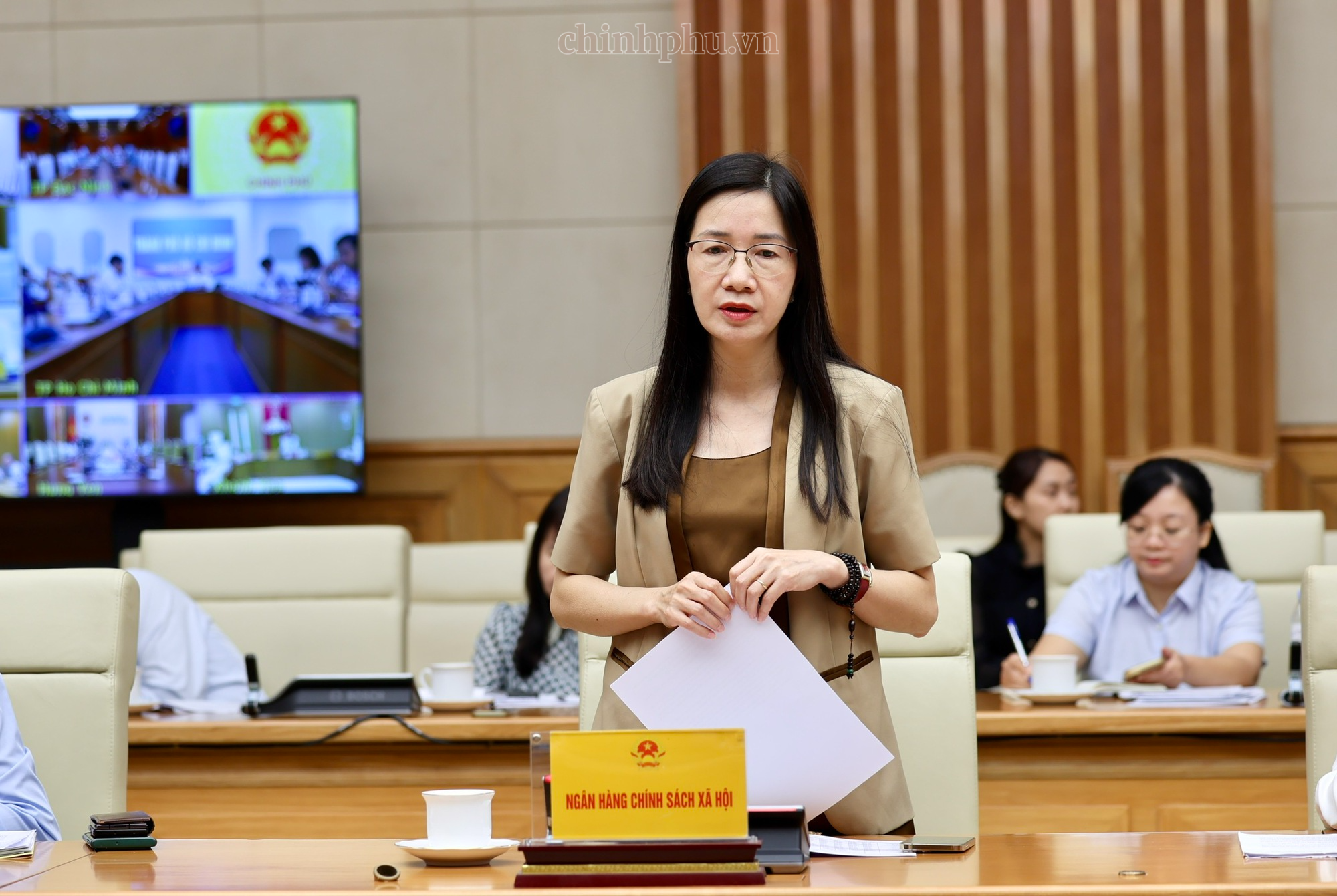 Ph&oacute; Thủ tướng Thường trực: Ph&aacute;t triển nh&agrave; ở phải đ&uacute;ng nhu cầu, tr&aacute;nh đầu cơ, l&atilde;ng ph&iacute;- Ảnh 5.