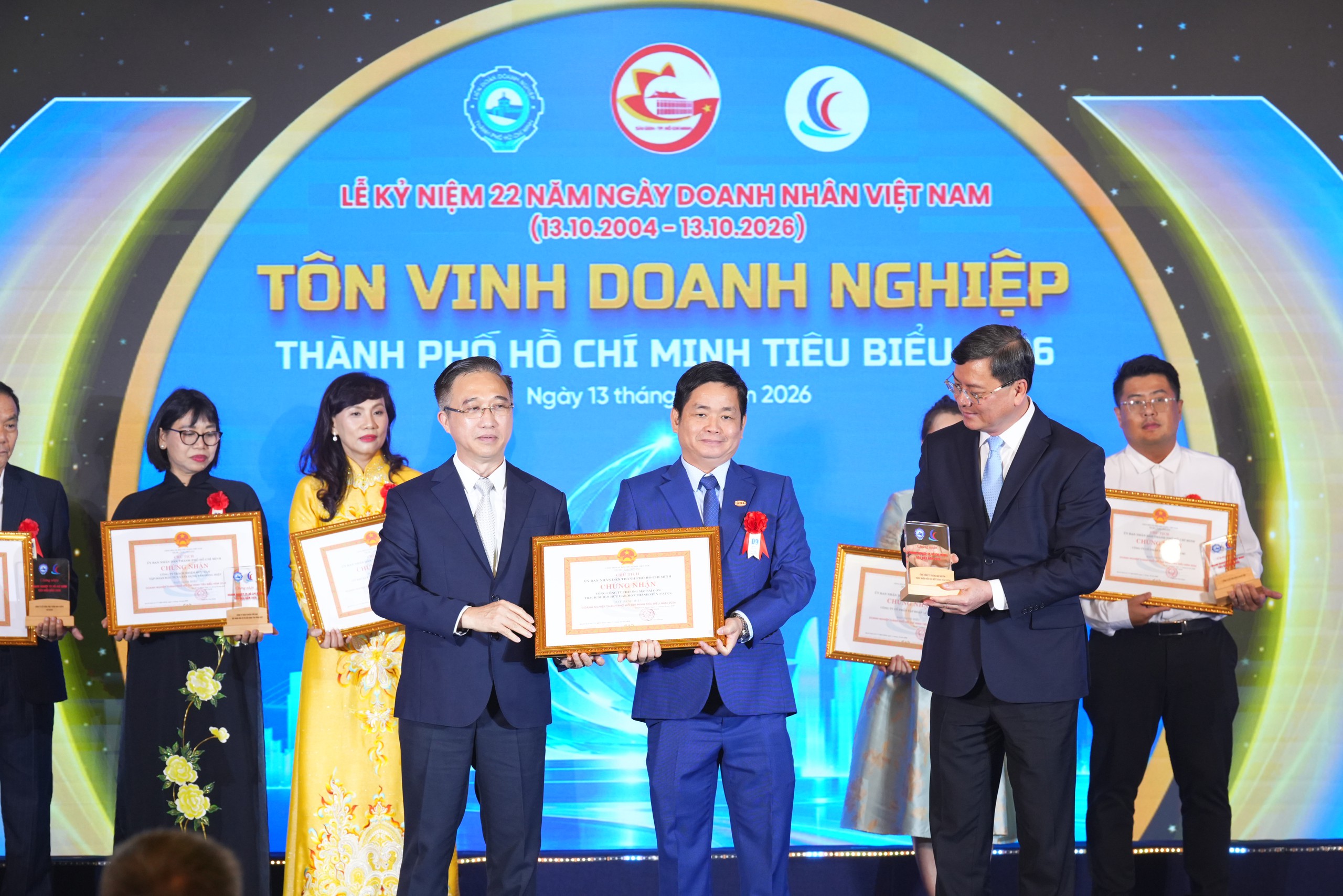 TP.HCM t&ocirc;n vinh 100 doanh nghiệp, 96 doanh nh&acirc;n ti&ecirc;u biểu năm 2026- Ảnh 3.