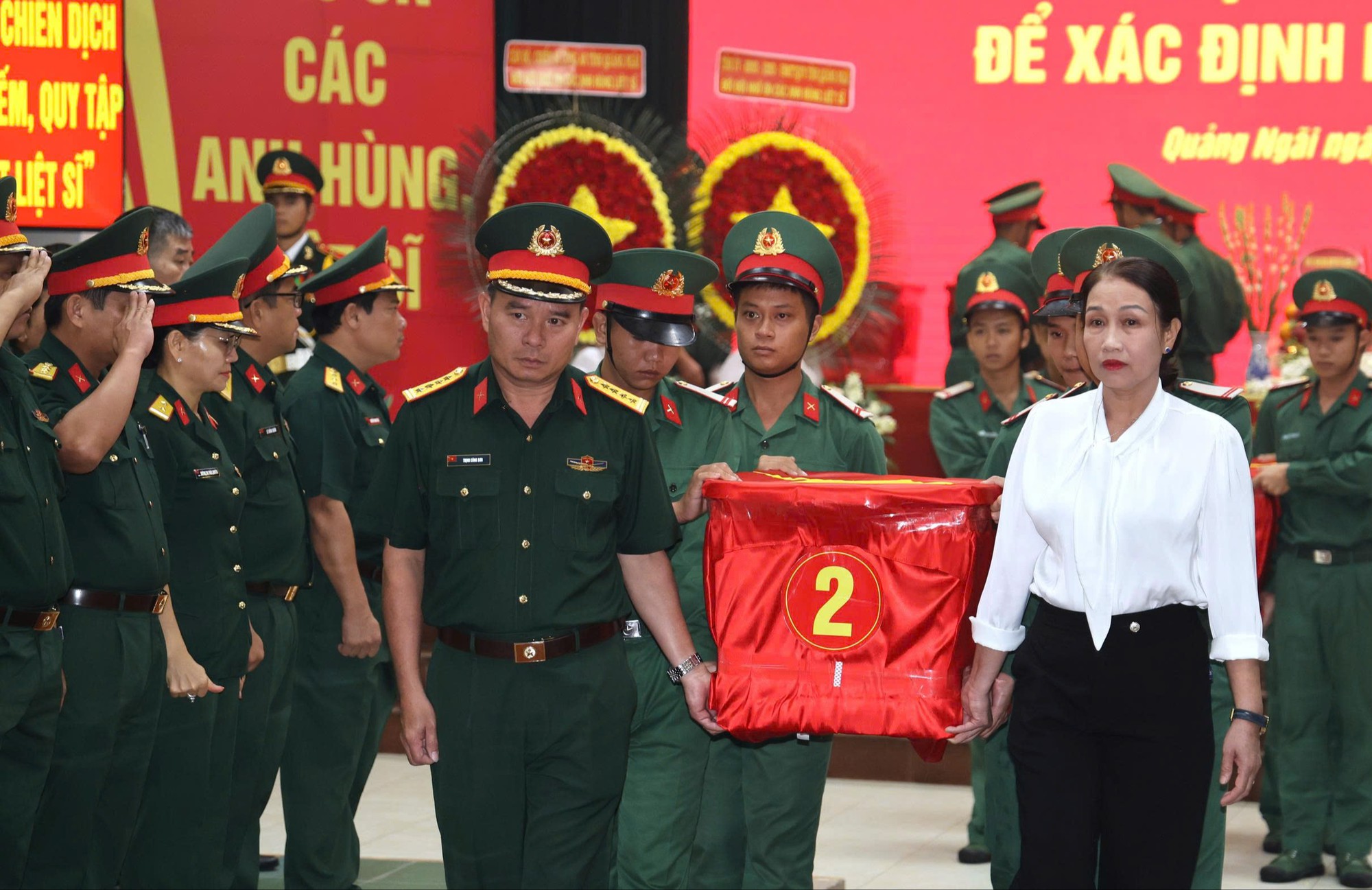 Quảng Ng&atilde;i chạy đua t&igrave;m kiếm, quy tập h&agrave;i cốt liệt sỹ- Ảnh 2.