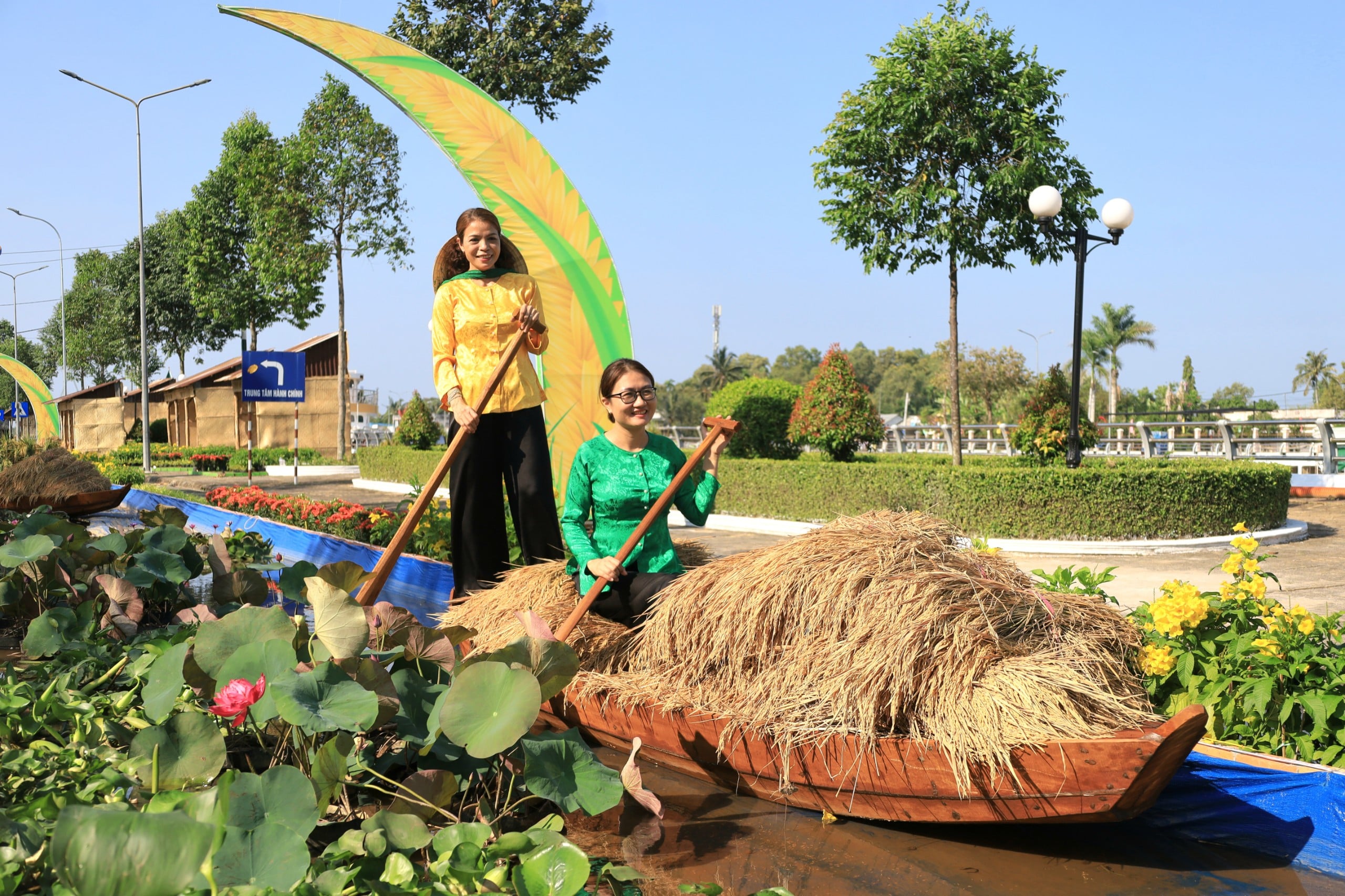Cần Thơ kỳ vọng bứt tốc du lịch nhờ chuỗi lễ hội cuối năm- Ảnh 2.