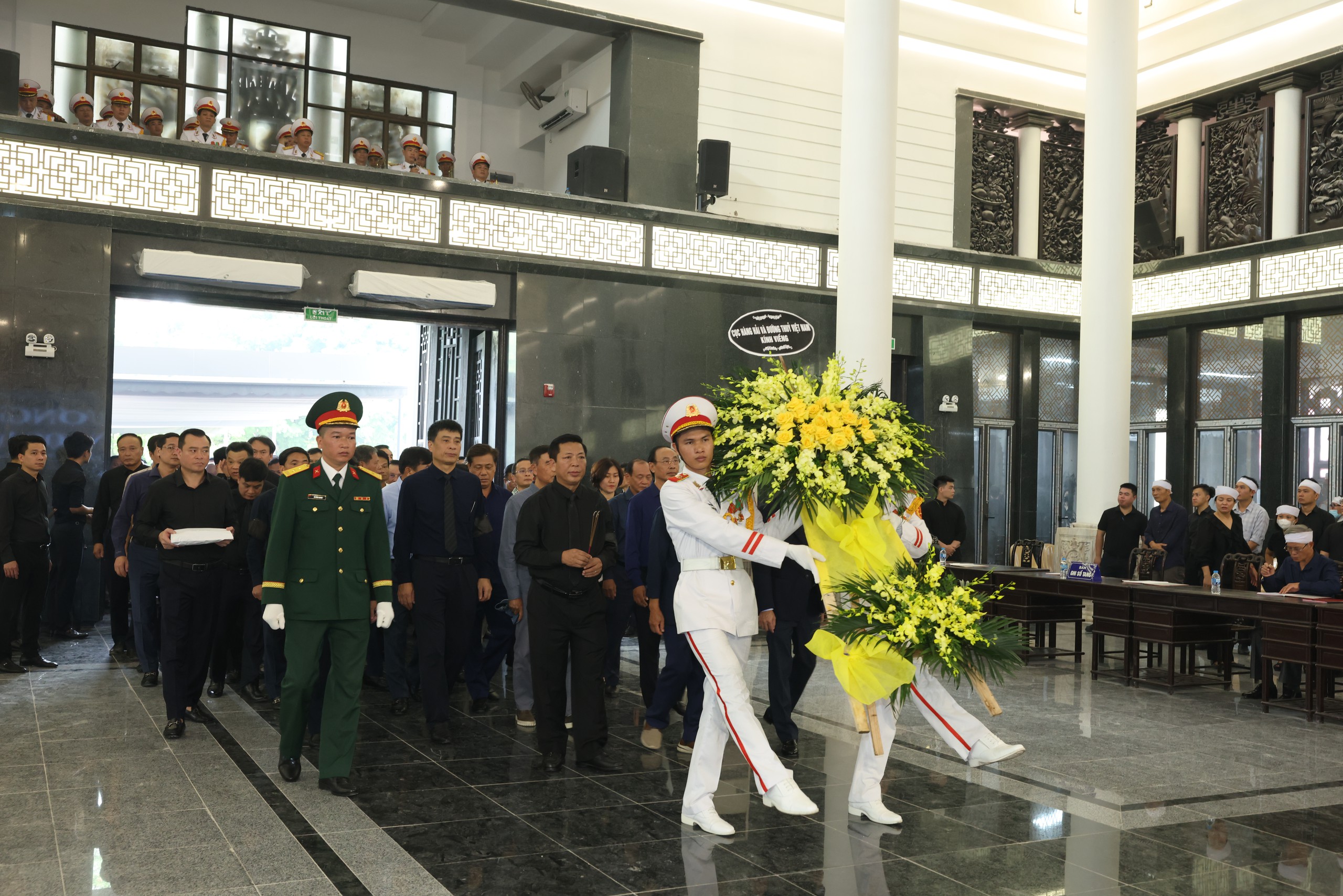 Tiễn biệt nguy&ecirc;n Bộ trưởng L&ecirc; Ngọc Ho&agrave;n, người d&agrave;nh trọn đời cho ng&agrave;nh giao th&ocirc;ng vận tải - Ảnh 5.