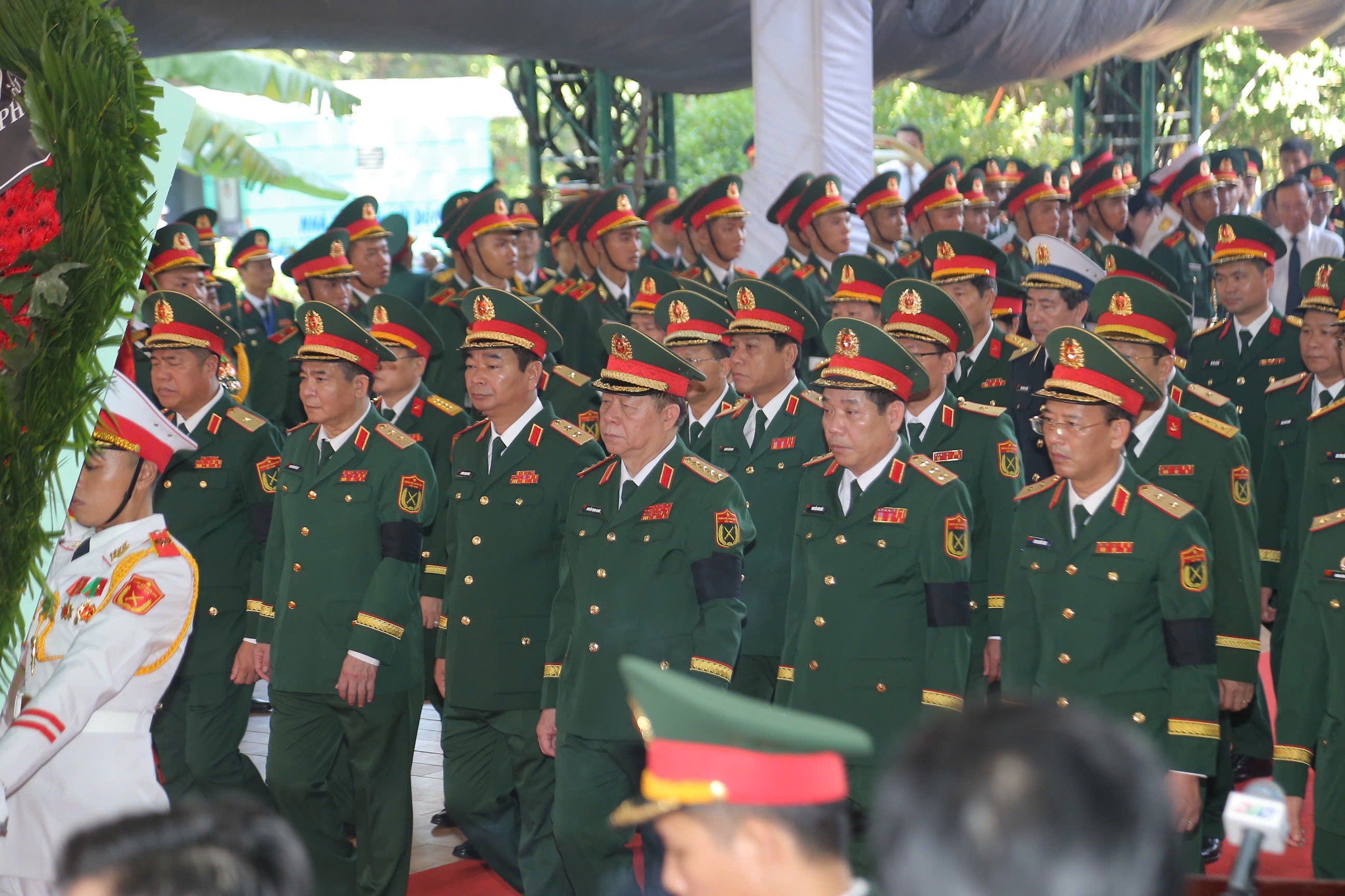 TP.HCM truy điệu, an t&aacute;ng 731 h&agrave;i cốt liệt sĩ được t&igrave;m kiếm tại C&ocirc;ng vi&ecirc;n L&ecirc; Thị Ri&ecirc;ng- Ảnh 4.