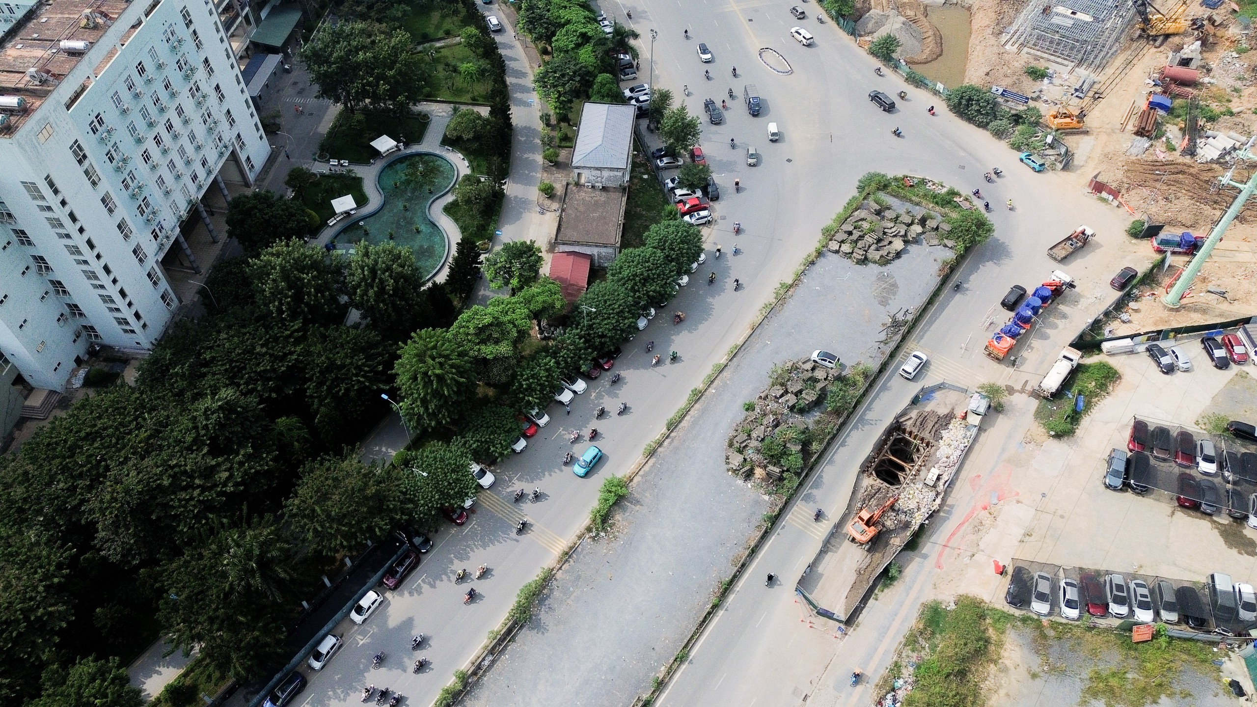 H&agrave; Nội: N&uacute;t giao Phạm Tu-đường 70 dần th&agrave;nh h&igrave;nh, kỳ vọng giải tỏa &ugrave;n tắc cửa ng&otilde; ph&iacute;a Nam- Ảnh 8.