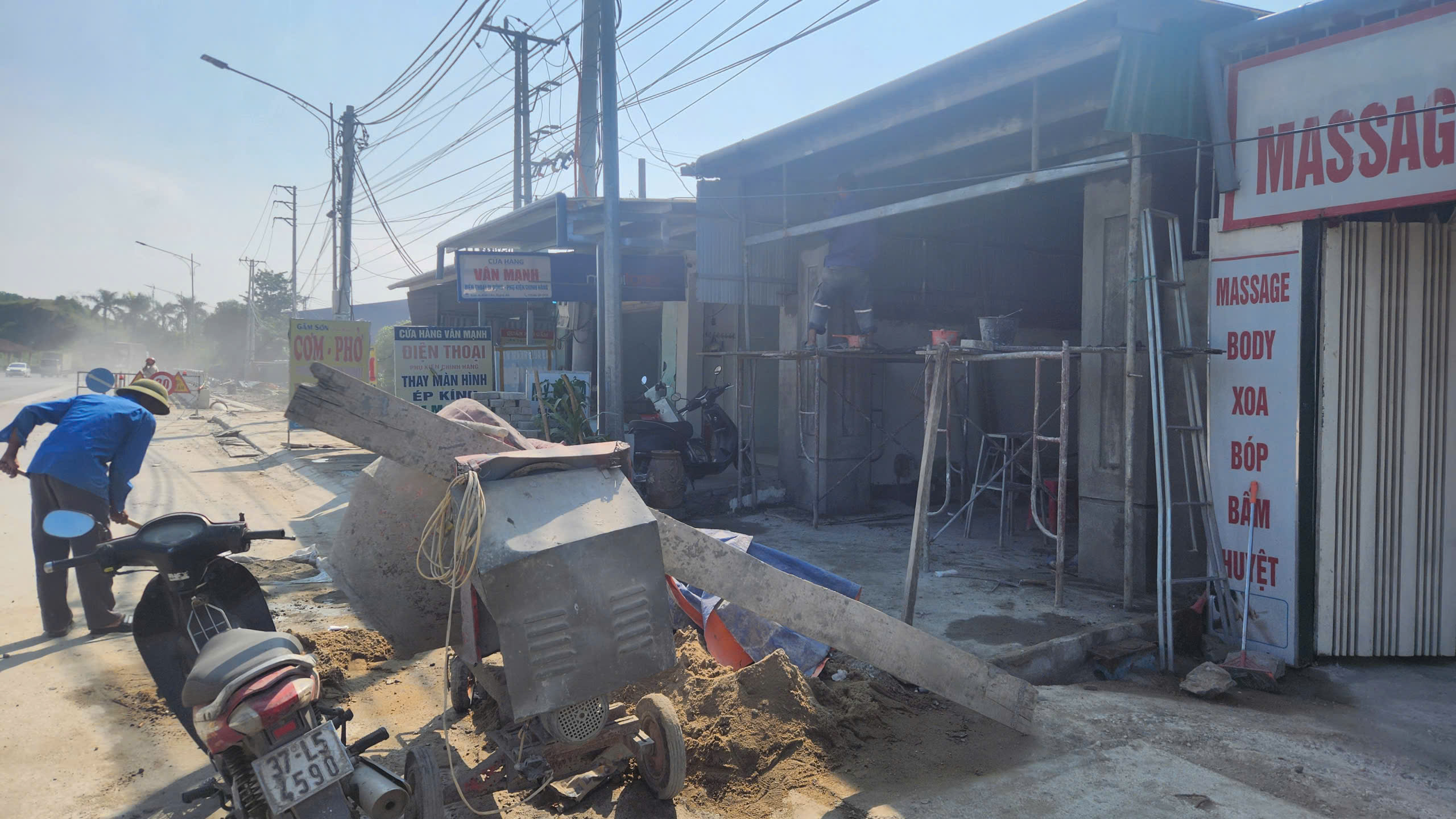 Ho&agrave;n th&agrave;nh những hạng mục cuối c&ugrave;ng tại dự &aacute;n cải tạo, mở rộng QL46- Ảnh 15.