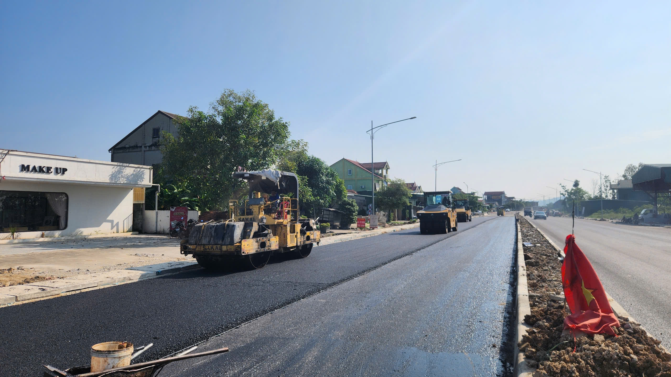 Ho&agrave;n th&agrave;nh những hạng mục cuối c&ugrave;ng tại dự &aacute;n cải tạo, mở rộng QL46- Ảnh 4.