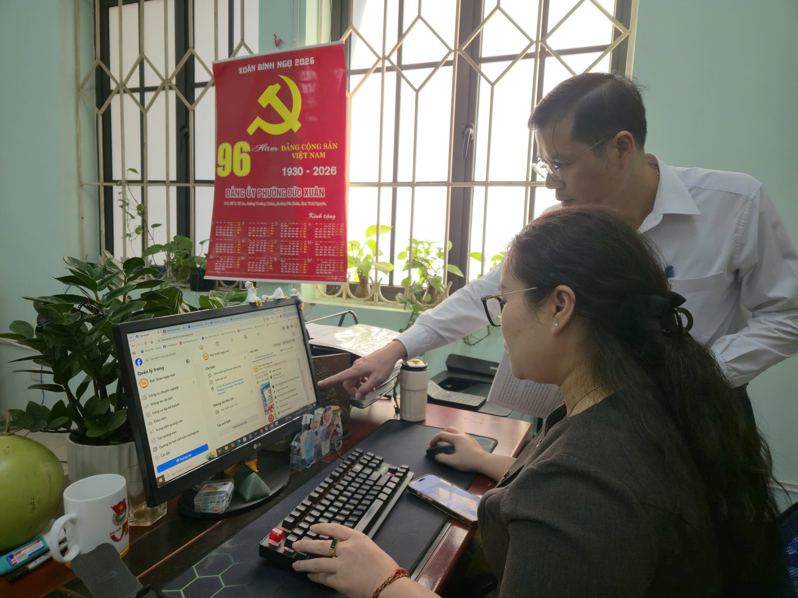 Bảo vệ nền tảng tư tưởng từ những việc gần d&acirc;n ở cơ sở- Ảnh 1.