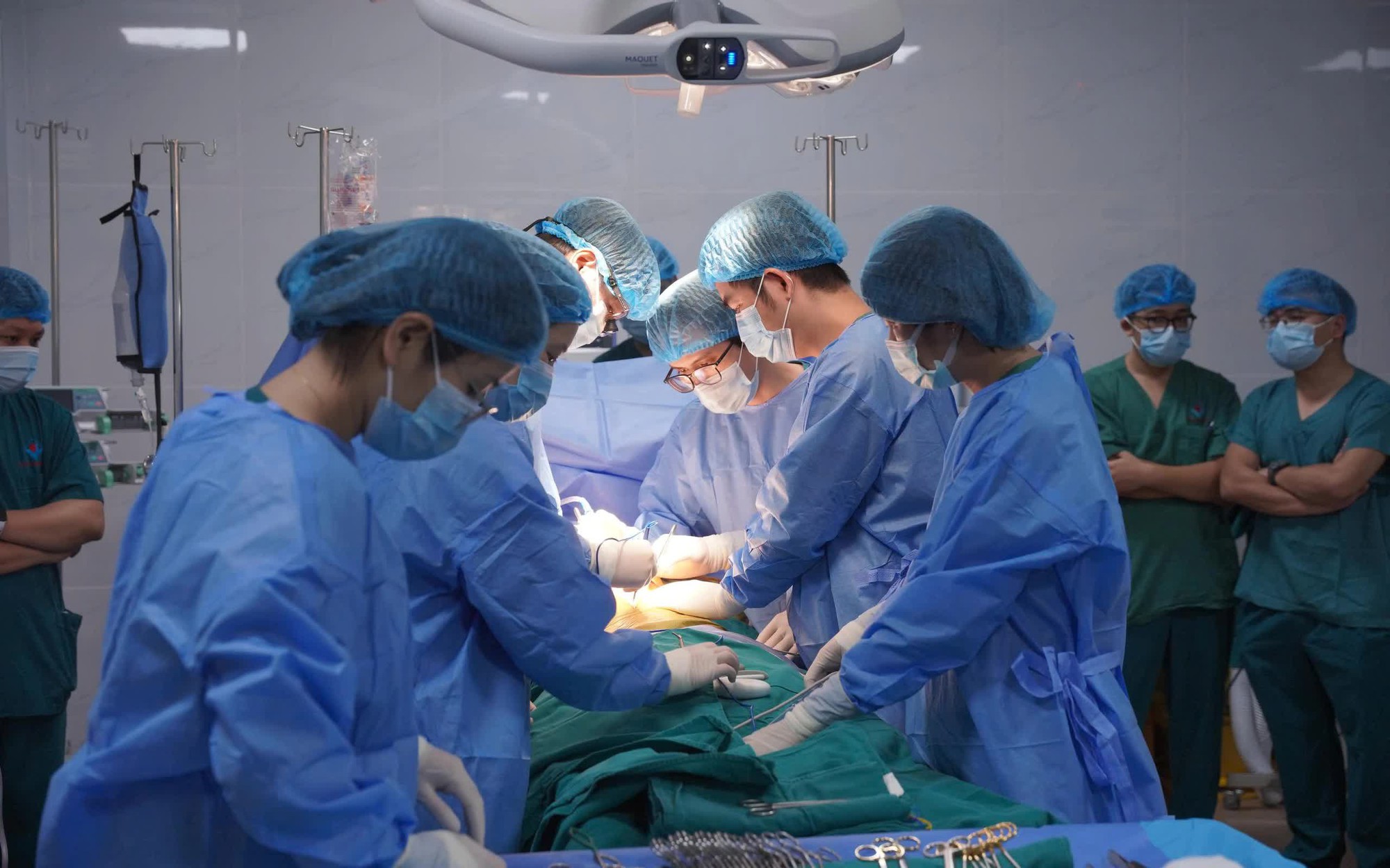 Chủ tịch tỉnh Gia Lai tri ân gia đình cô giáo hiến tạng cứu người- Ảnh 3.