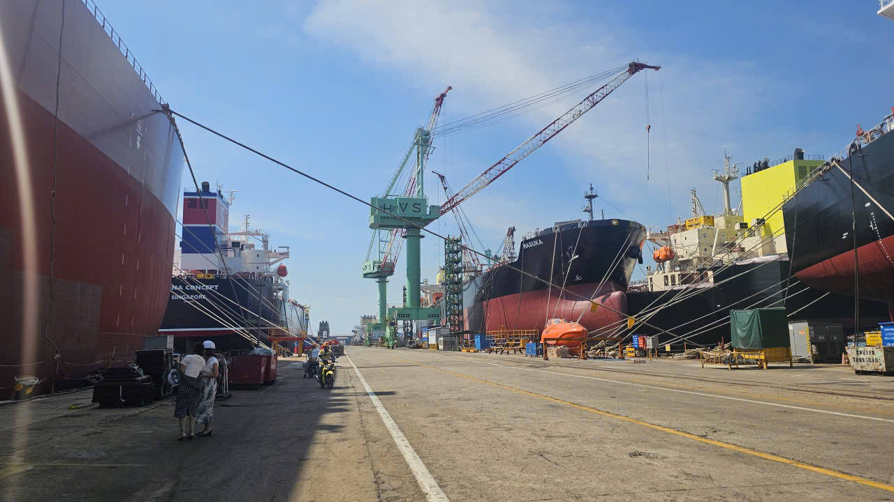 HVS n&acirc;ng tầm năng lực đ&oacute;ng t&agrave;u, hướng tới ph&aacute;t triển xanh- Ảnh 5.