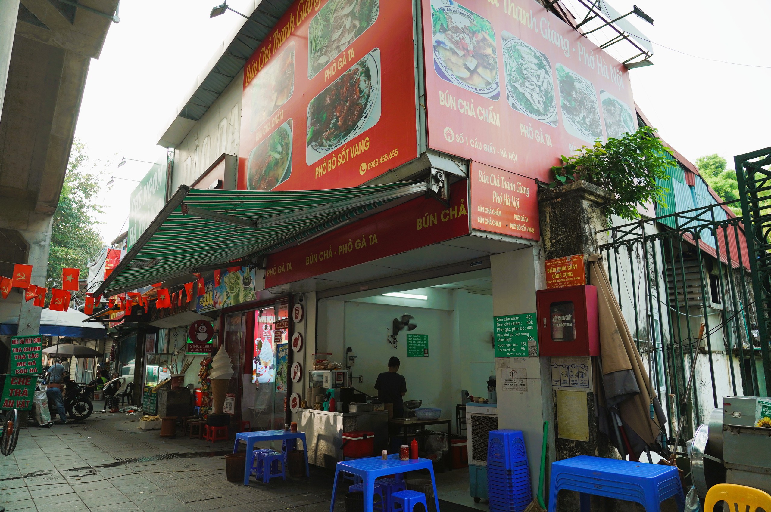 Diện mạo C&ocirc;ng vi&ecirc;n Thủ Lệ trước đề xuất mở 70% diện t&iacute;ch cho cộng đồng- Ảnh 37.