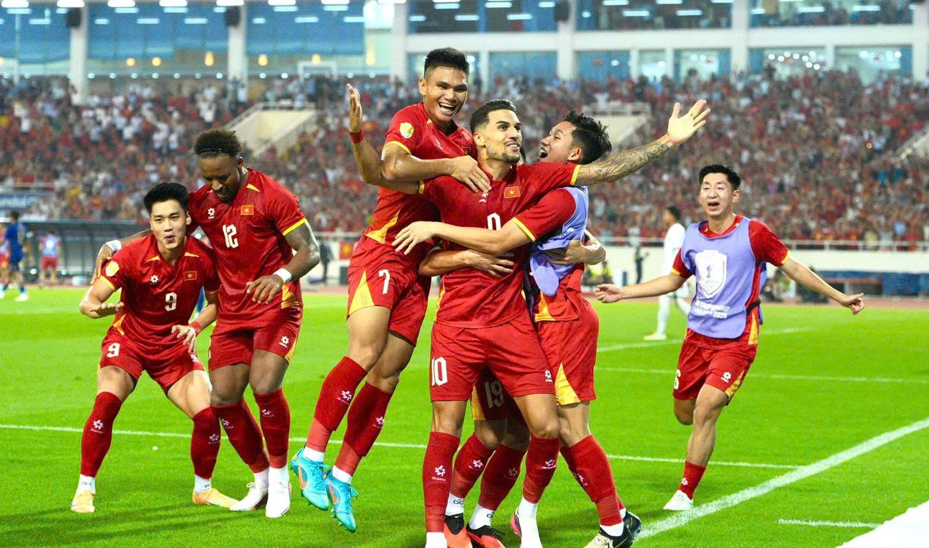 HLV Kim Sang-sik c&oacute; th&ecirc;m lo lắng ở tuyển Việt Nam trước Asian Cup 2027 - Ảnh 2.