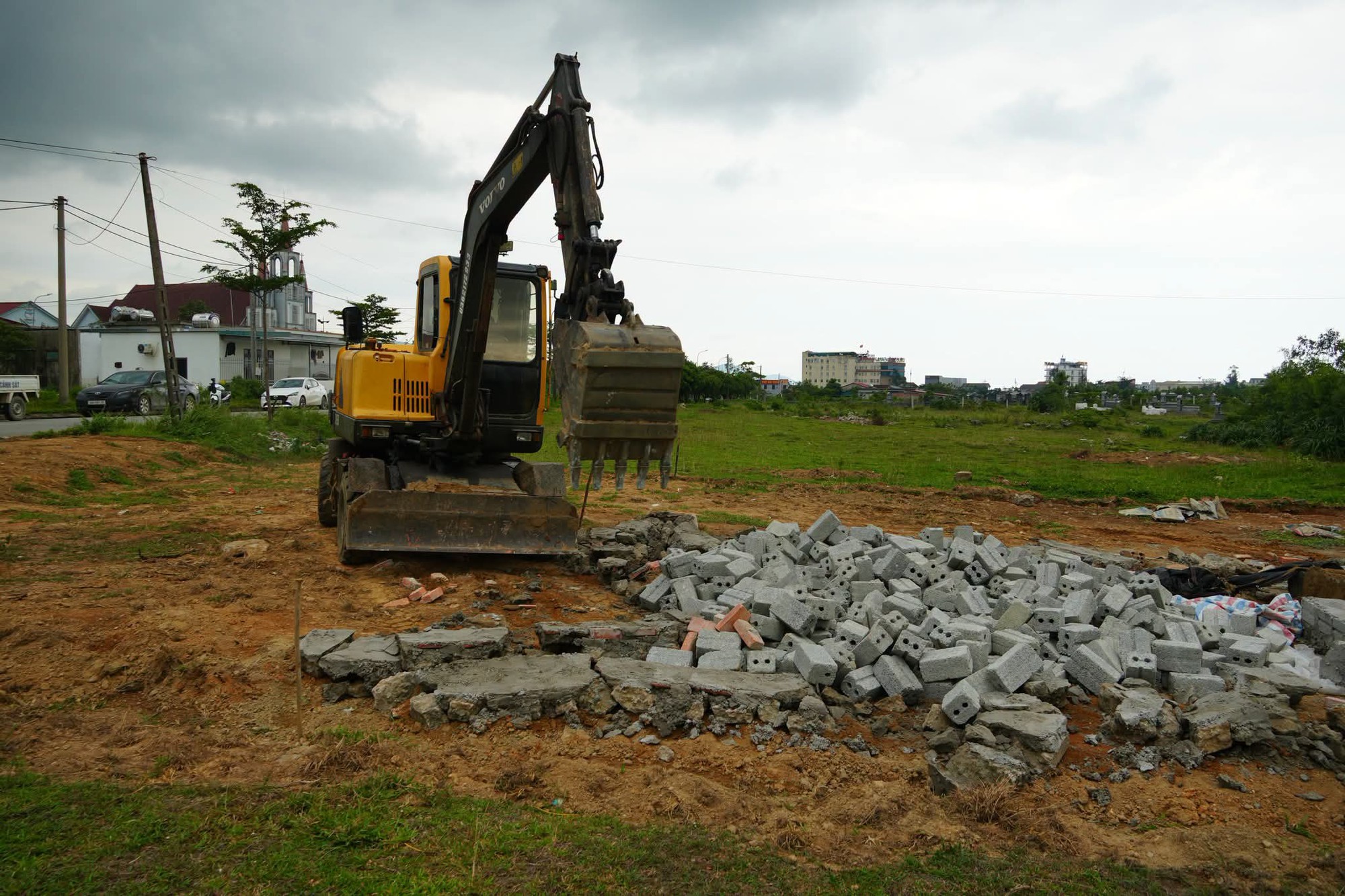 H&agrave; Tĩnh: Triển khai c&aacute;c biện ph&aacute;p ngăn chặn x&acirc;y dựng tr&aacute;i ph&eacute;p khu vực Vũng &Aacute;ng- Ảnh 2.