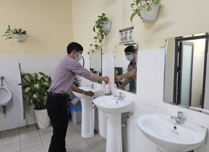 TP.HCM ghi nhận 3 học sinh mắc n&atilde;o m&ocirc; cầu nh&oacute;m B, một em tử vong- Ảnh 3.