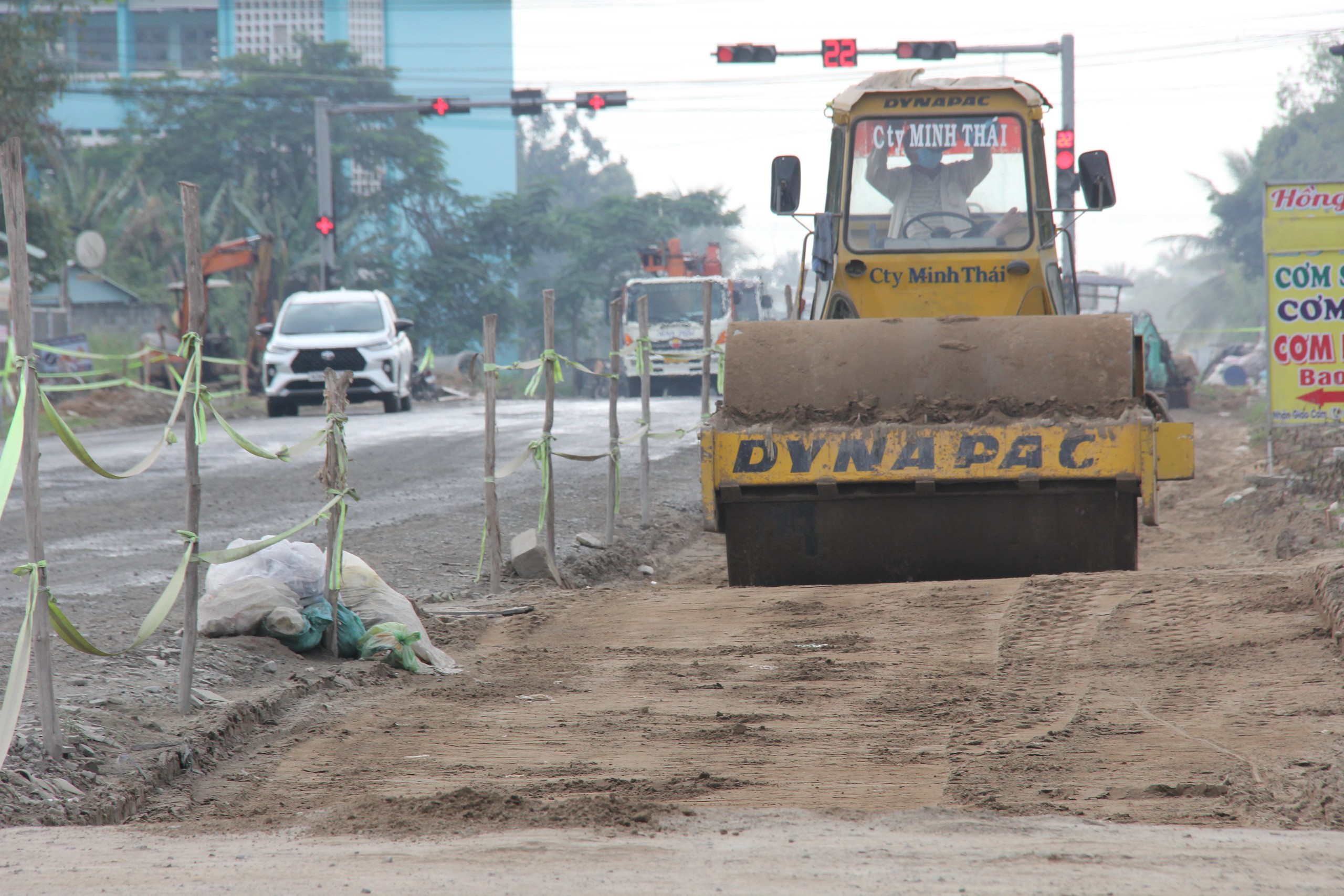 Đồng Tháp: Tăng tốc thi công dự án mở rộng tuyến nối QL1, cao tốc TP.HCM - Trung Lương - Ảnh 3.