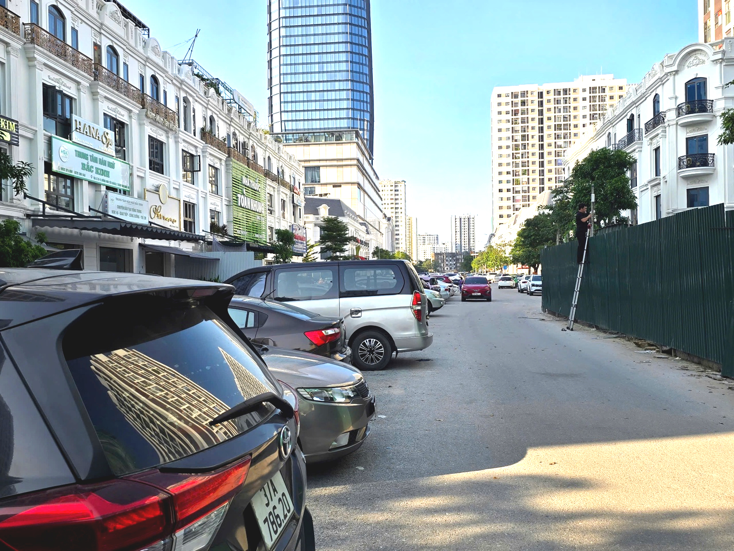 Nghệ An: R&agrave; so&aacute;t quy hoạch, tổ chức lại kh&ocirc;ng gian đỗ xe đ&ocirc; thị - Ảnh 12.