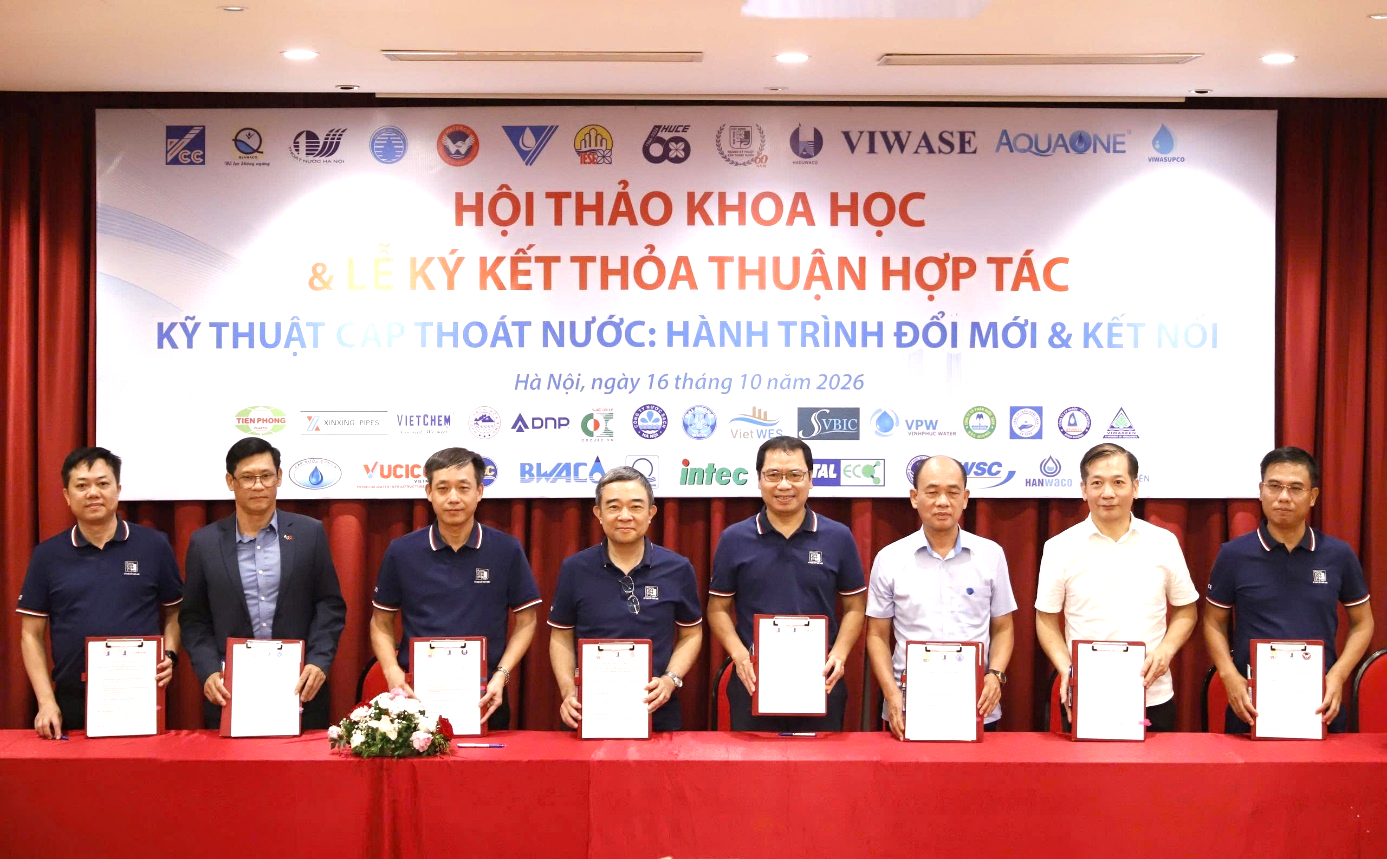 Th&uacute;c đẩy đổi mới c&ocirc;ng nghệ kỹ thuật cấp tho&aacute;t nước v&agrave; kết nối doanh nghiệp- Ảnh 2.