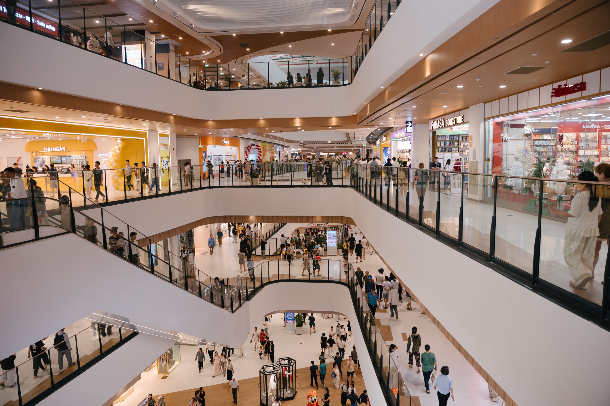 AEON MALL Thanh Hóa khai trương, đón hơn 200.000 lượt khách sau 3 ngày- Ảnh 4.