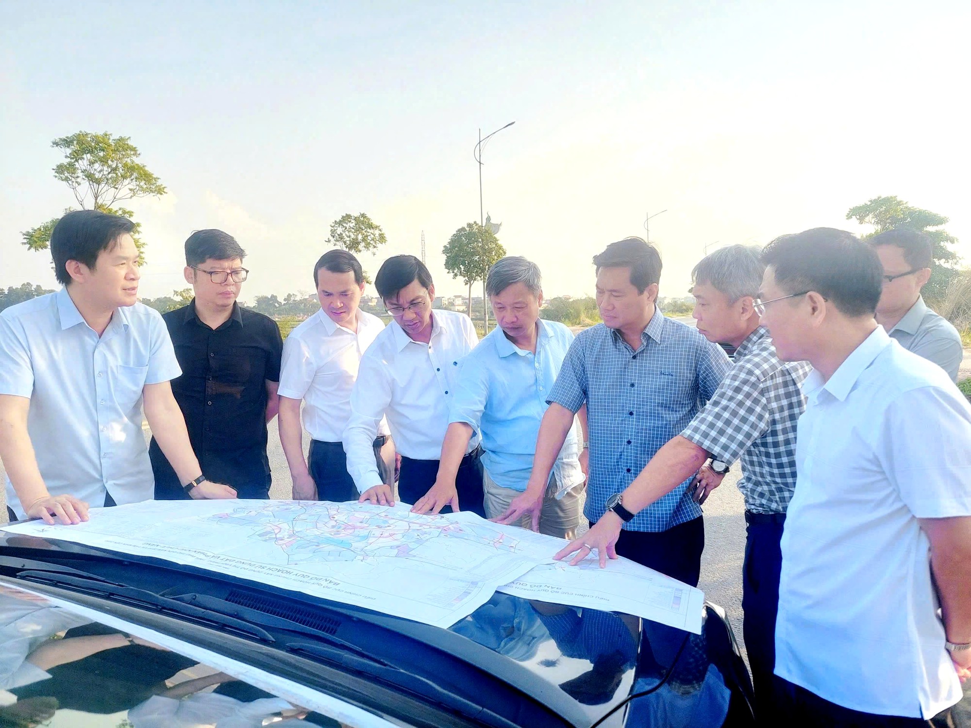 Thứ trưởng Nguyễn Tường Văn: Ph&uacute; Thọ cần bảo đảm kết nối hạ tầng đồng bộ kh&ocirc;ng gian đ&ocirc; thị- Ảnh 3.