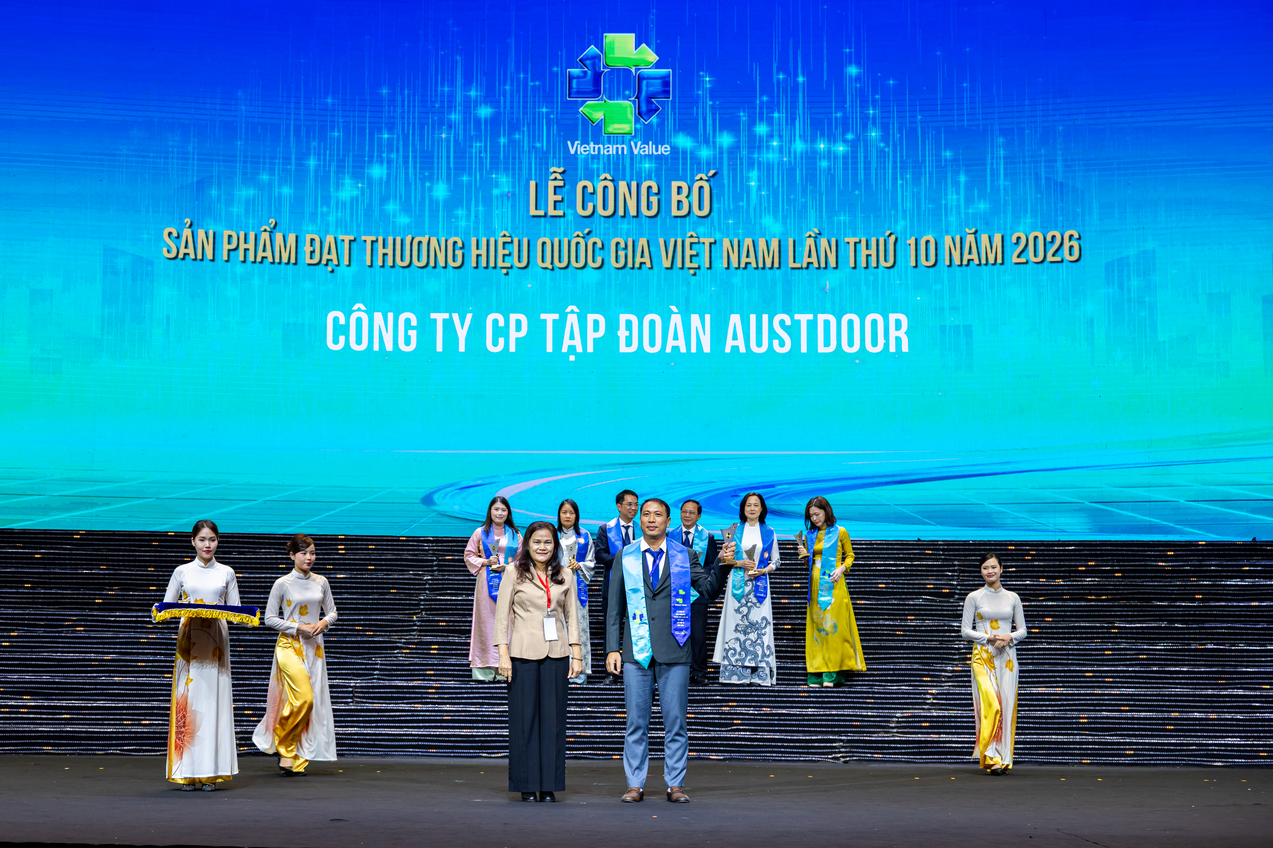 TẬP ĐO&Agrave;N AUSTDOOR (ADG) KHẲNG ĐỊNH VỊ THẾ DOANH NGHIỆP VIỆT NAM TRONG LĨNH VỰC CỬA V&Agrave; VẬT  - Ảnh 1.