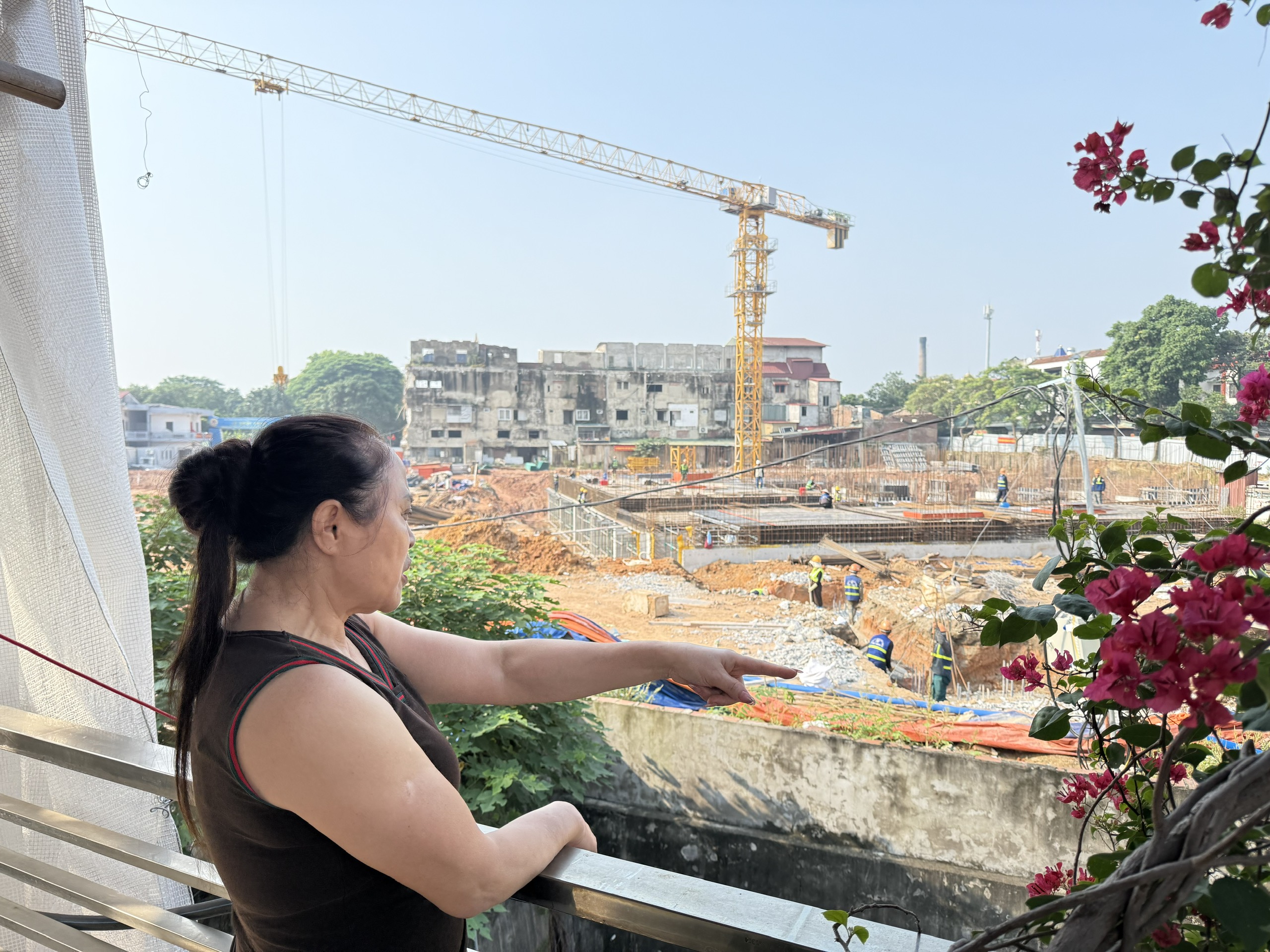 UBND tỉnh Phú Thọ yêu cầu dừng thi công dự án Vĩnh Phú Complex do ảnh hưởng đến nhà dân- Ảnh 3.
