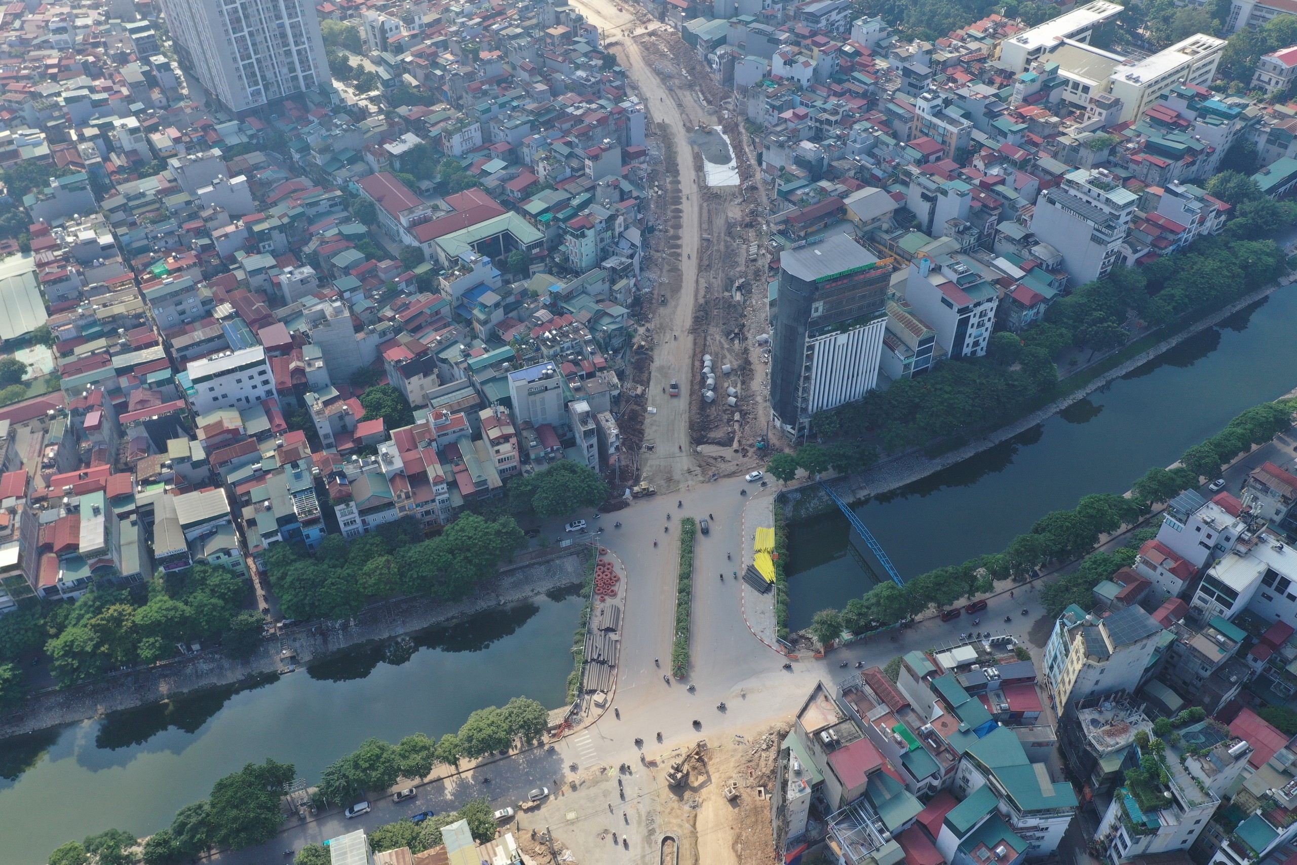 H&agrave; Nội: C&ocirc;ng trường V&agrave;nh đai 2,5 tất bật trước ng&agrave;y th&ocirc;ng xe kỹ thuật- Ảnh 3.