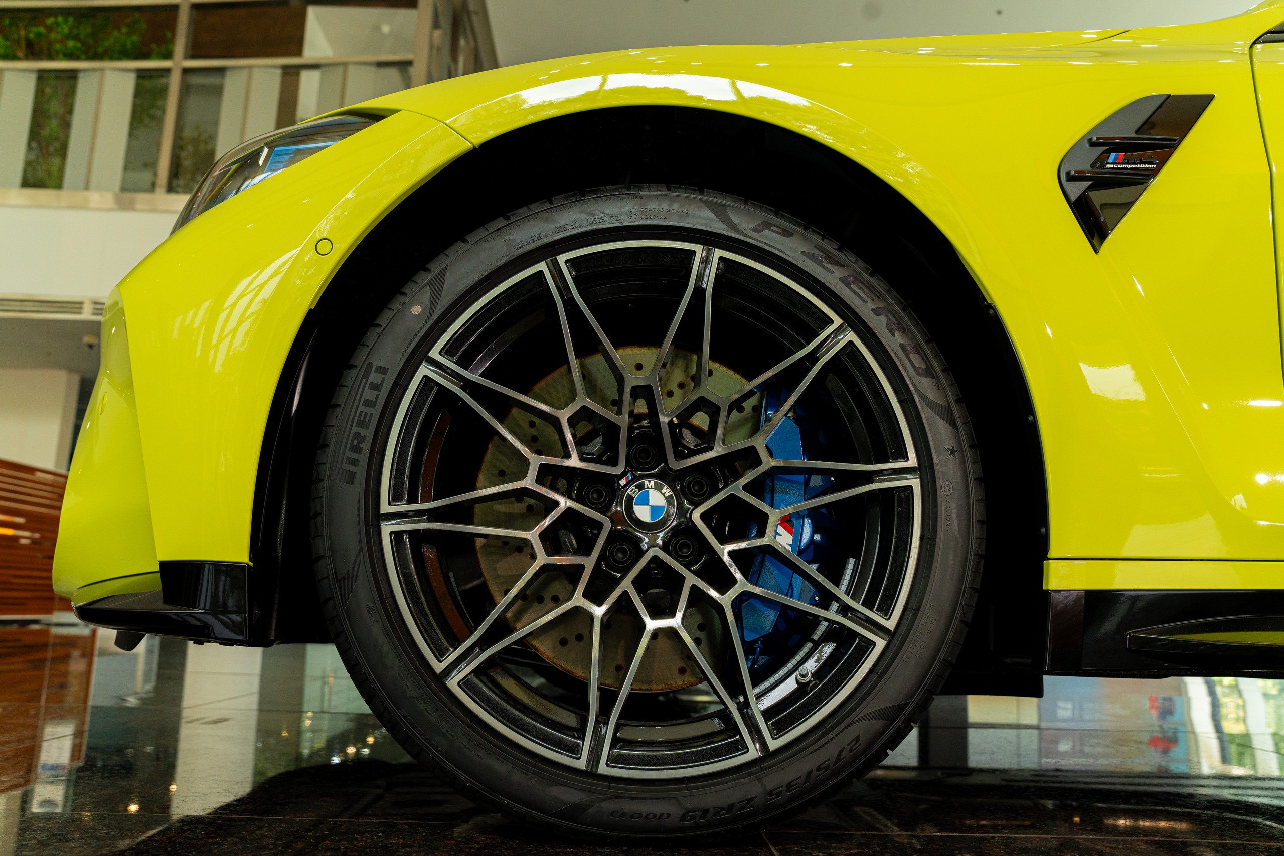 BMW M4 cạnh tranh với mẫu xe nào? - Ảnh 4.