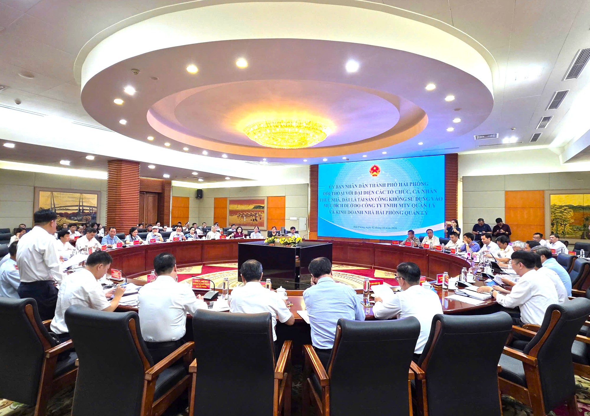 Hải Ph&ograve;ng đối thoại, xem x&eacute;t phương &aacute;n xử l&yacute; 273 điểm nh&agrave;, đất c&ocirc;ng  - Ảnh 1.