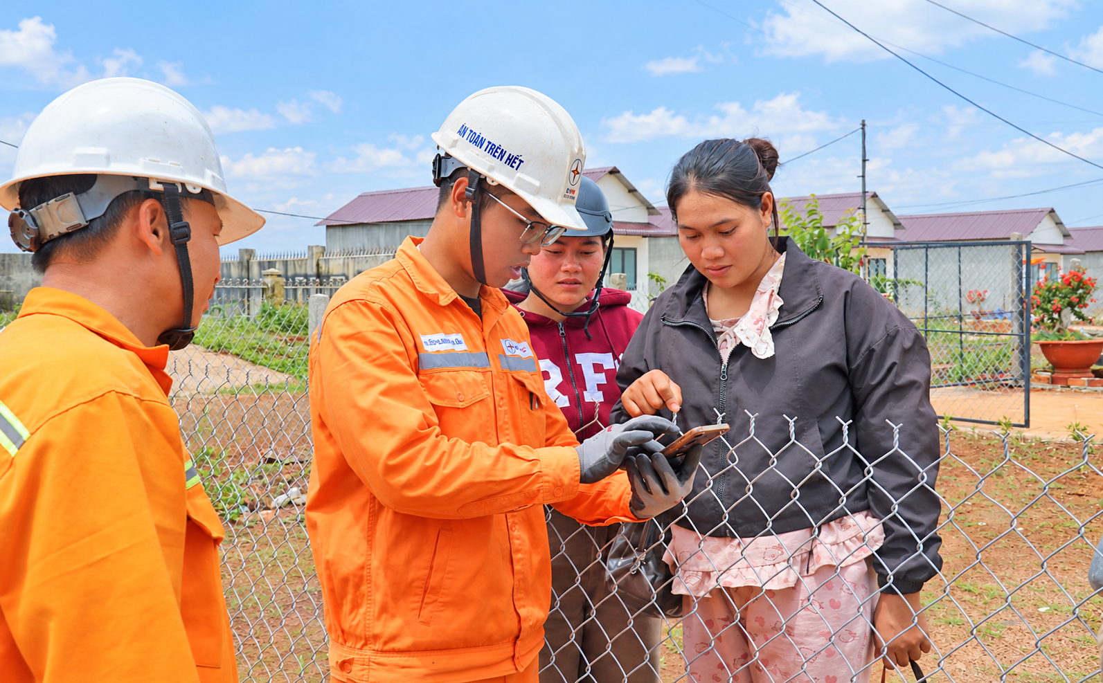EVNSPC hướng tới doanh nghiệp số th&ocirc;ng minh - Ảnh 4.