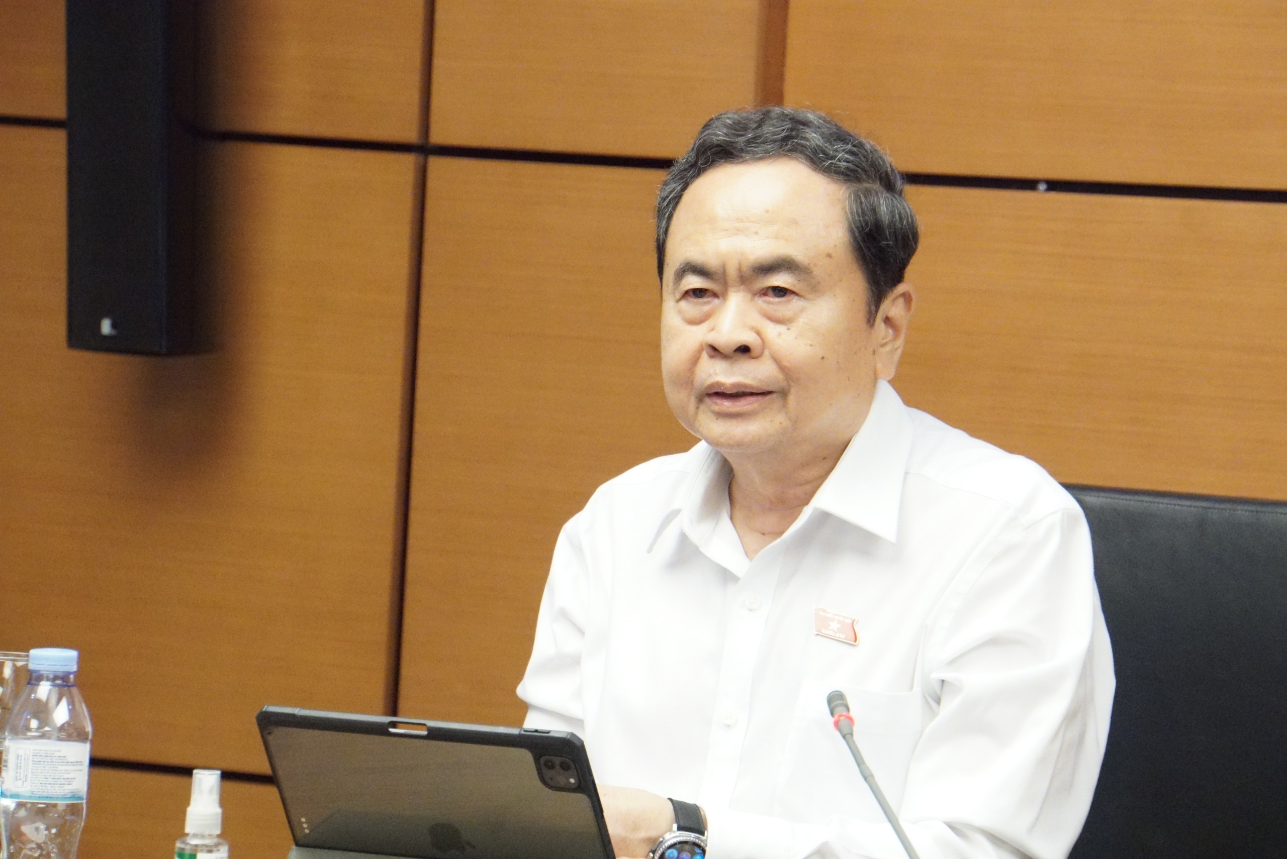 Chủ tịch Quốc hội: Phải l&agrave;m r&otilde; nguy&ecirc;n tắc h&igrave;nh th&agrave;nh gi&aacute; điện - Ảnh 1.