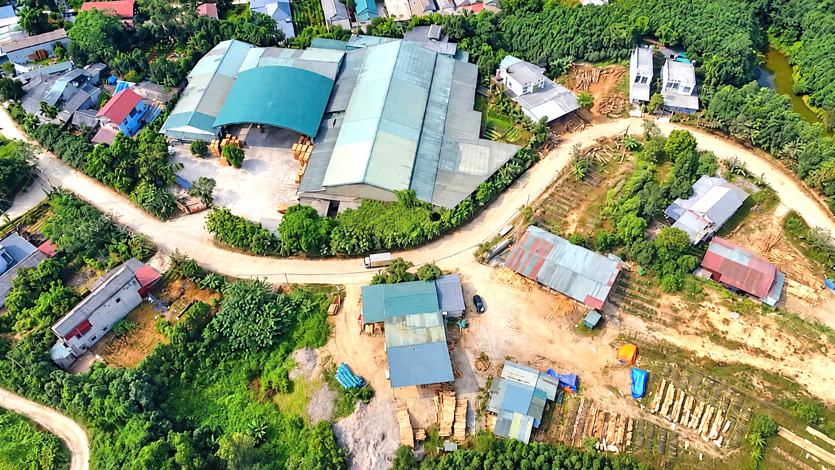 Cận cảnh đường &Acirc;u L&acirc;u - Đ&ocirc;ng An ở L&agrave;o Cai sắp được n&acirc;ng cấp với 45 tỷ đồng- Ảnh 7.