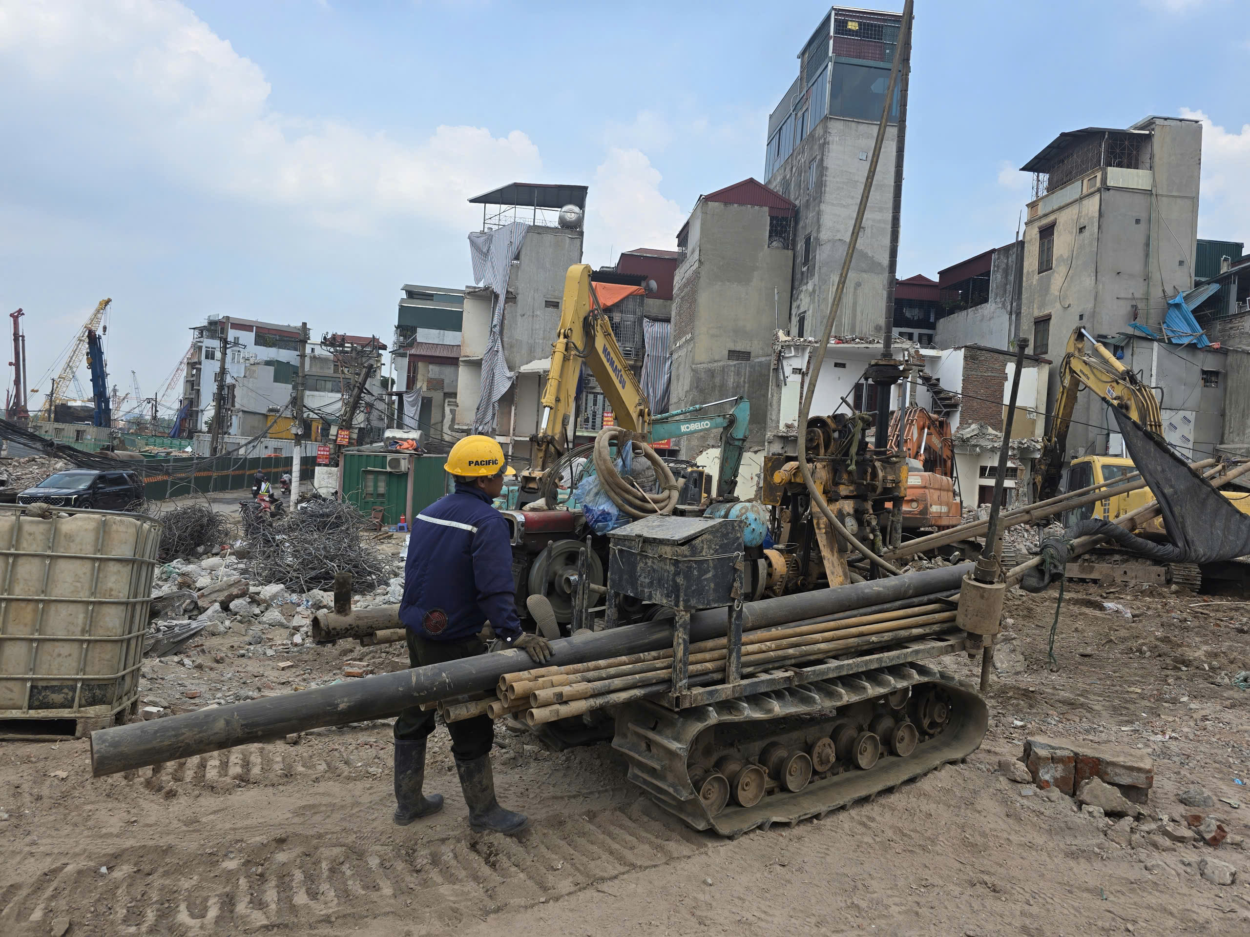 Thu hồi đất gắn với t&aacute;i thiết cuộc sống, chia sẻ lợi &iacute;ch ph&aacute;t triển TOD - Ảnh 4.