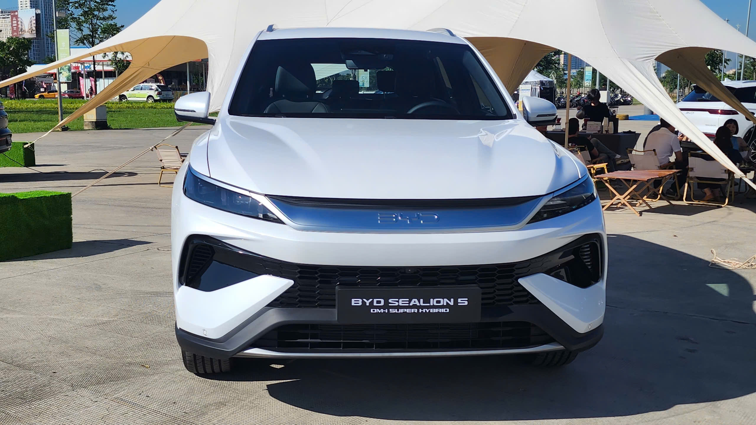 Cận cảnh Sealion 5 PHEV vừa ra mắt, giá chỉ từ 659 triệu đồng - Ảnh 3.